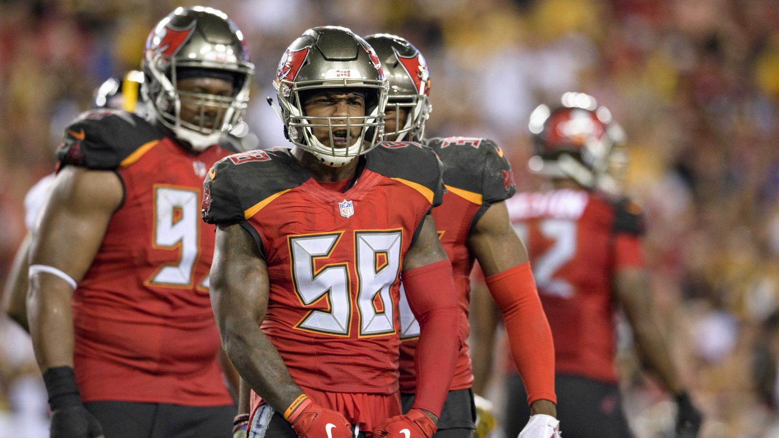 Buccaneers fear LB Kwon Alexander has torn ACL