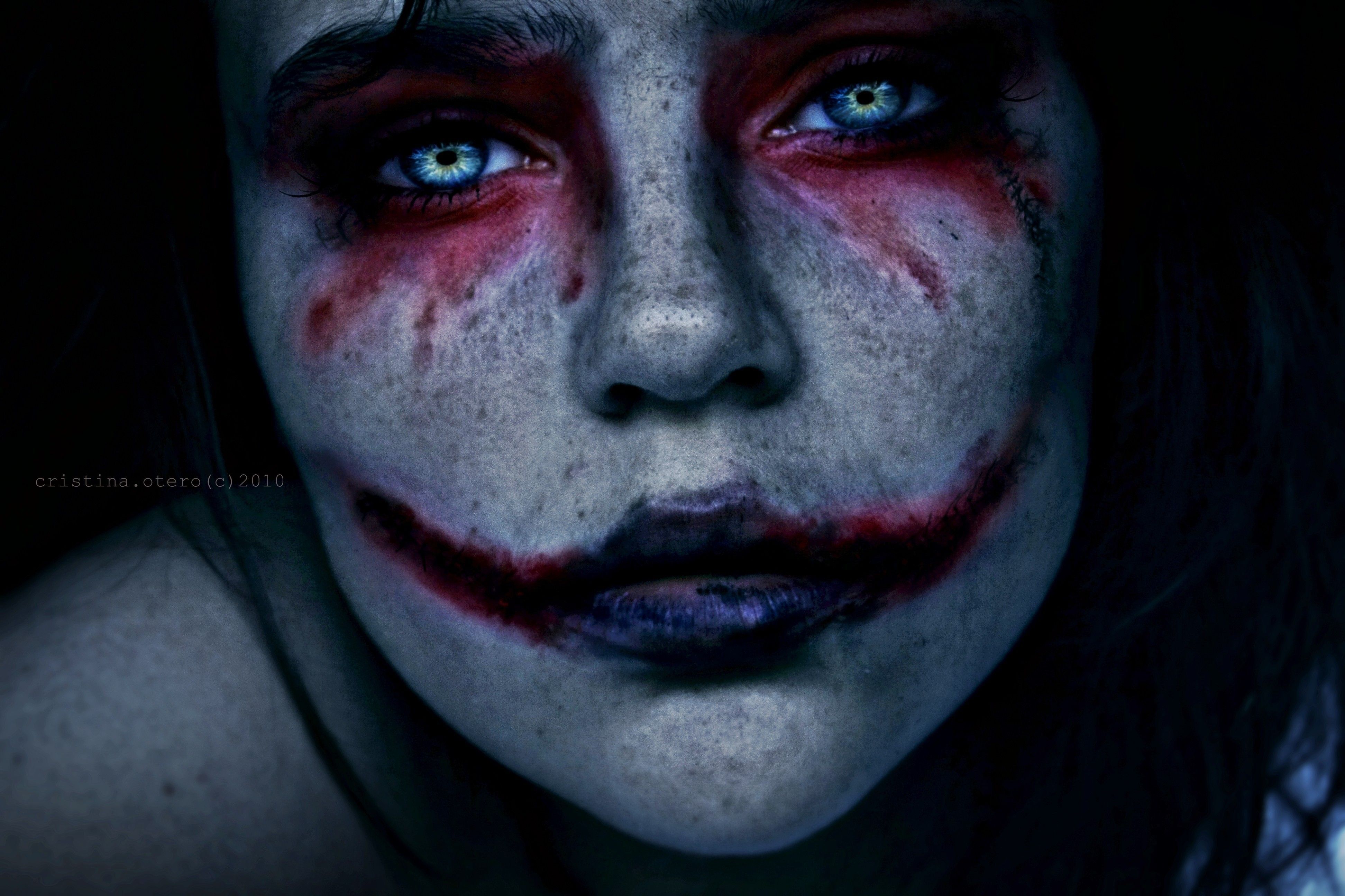 Joker Girl Clown Scary Wallpaper. Broken mirror, Portrait, Scary