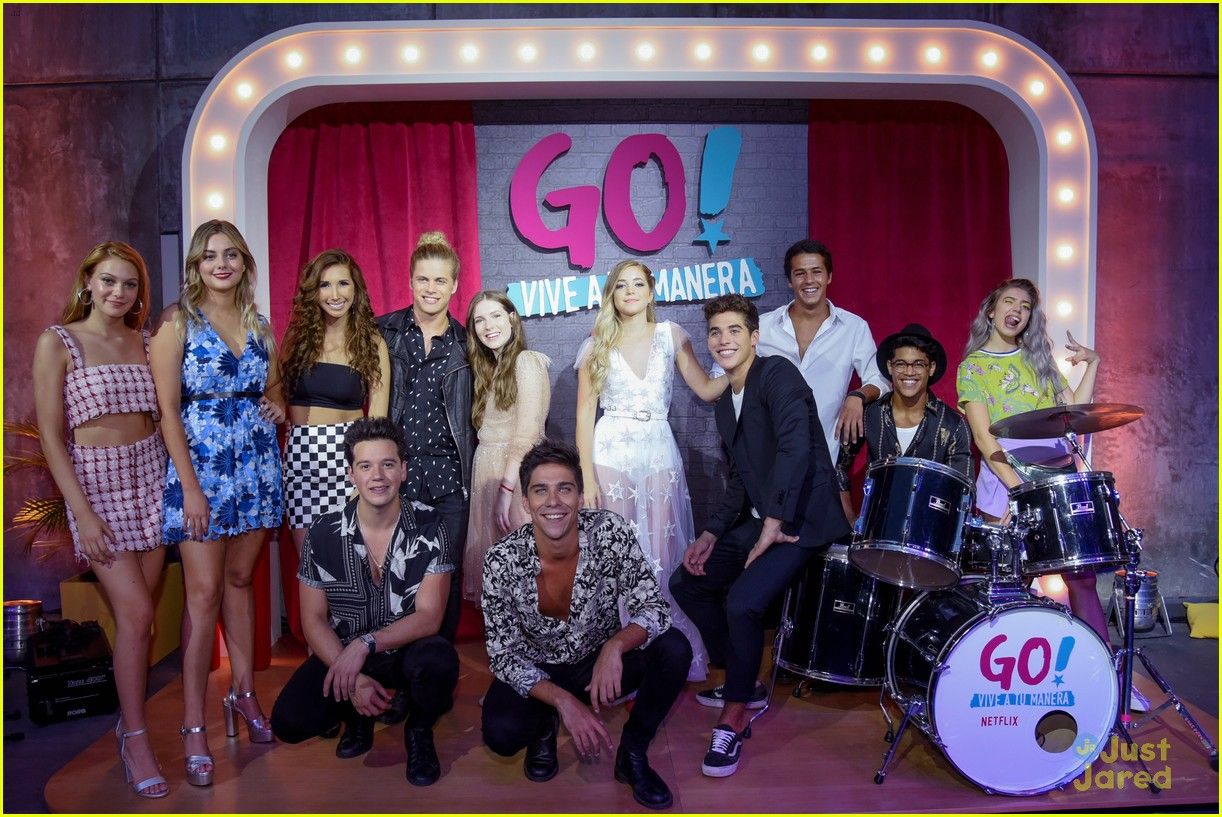 Go! Vive a Tu Manera' Stars Celebrate Premiere of Series