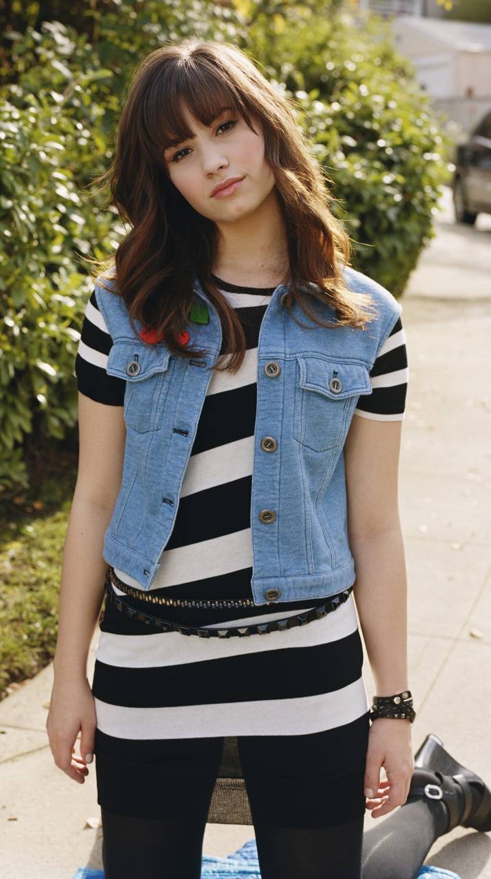Demi Lovato wallpaper