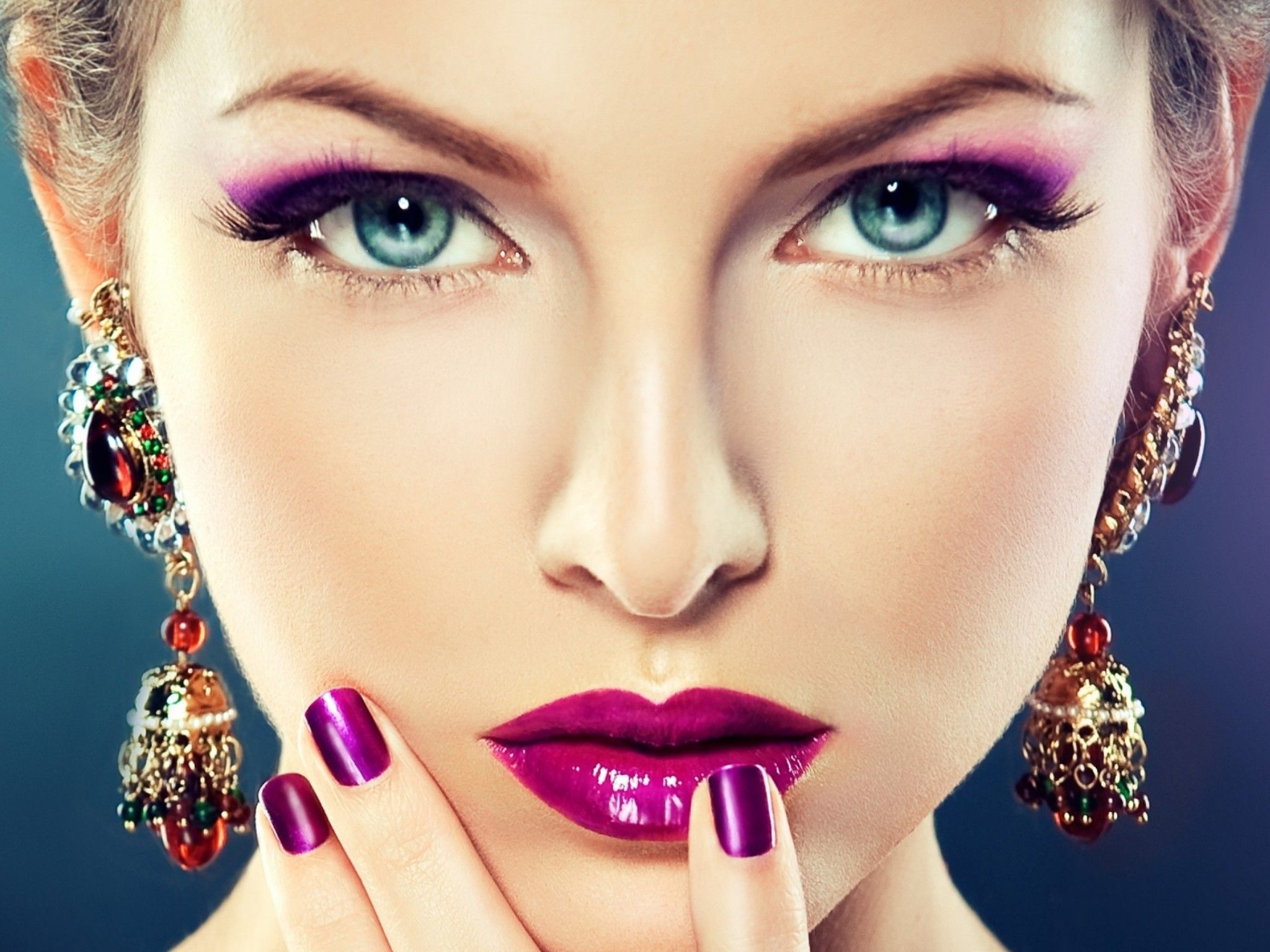 4K Ultra HD Women. girl makeup 4K Ultra HD wallpaper. Purple makeup, Beautiful makeup, Purple lipstick