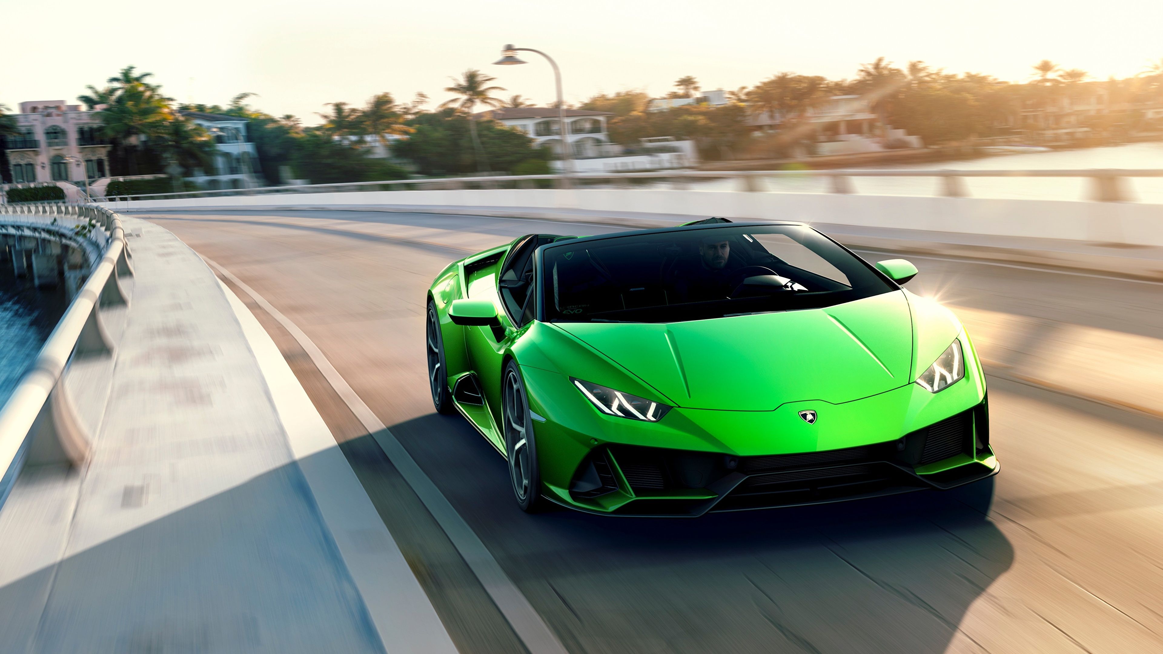 Lamborghini Huracan Evo Spyder Green Wallpaper