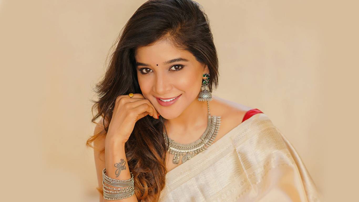 Sakshi Agarwal HD Wallpaper. Latest Sakshi Agarwal Wallpaper HD