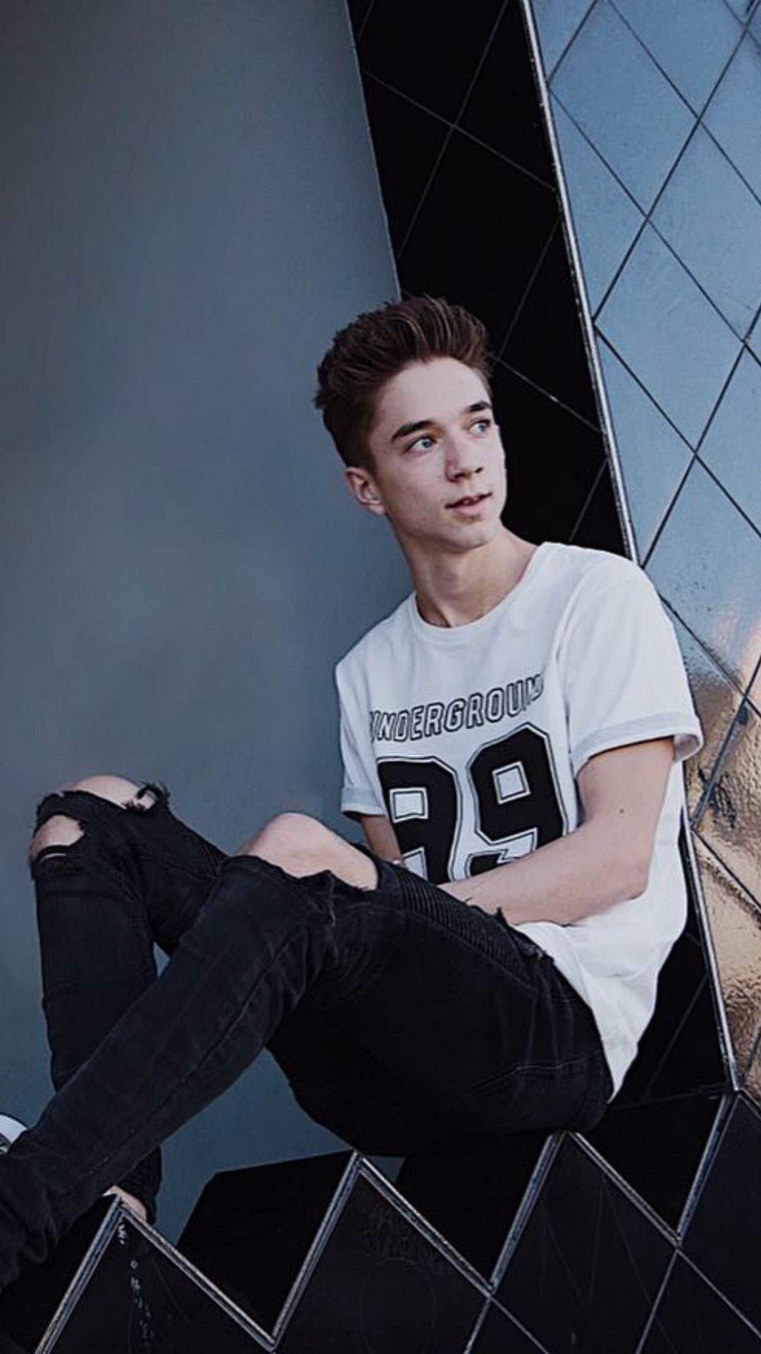 Daniel Seavey Wallpaper