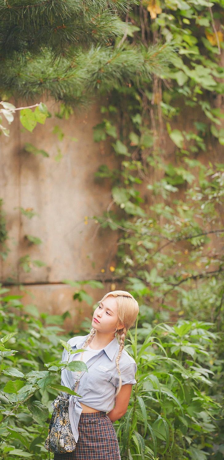 HD Wallpaper: EVERGLOW, E:U (Park Jiwon), K Pop, South Korea