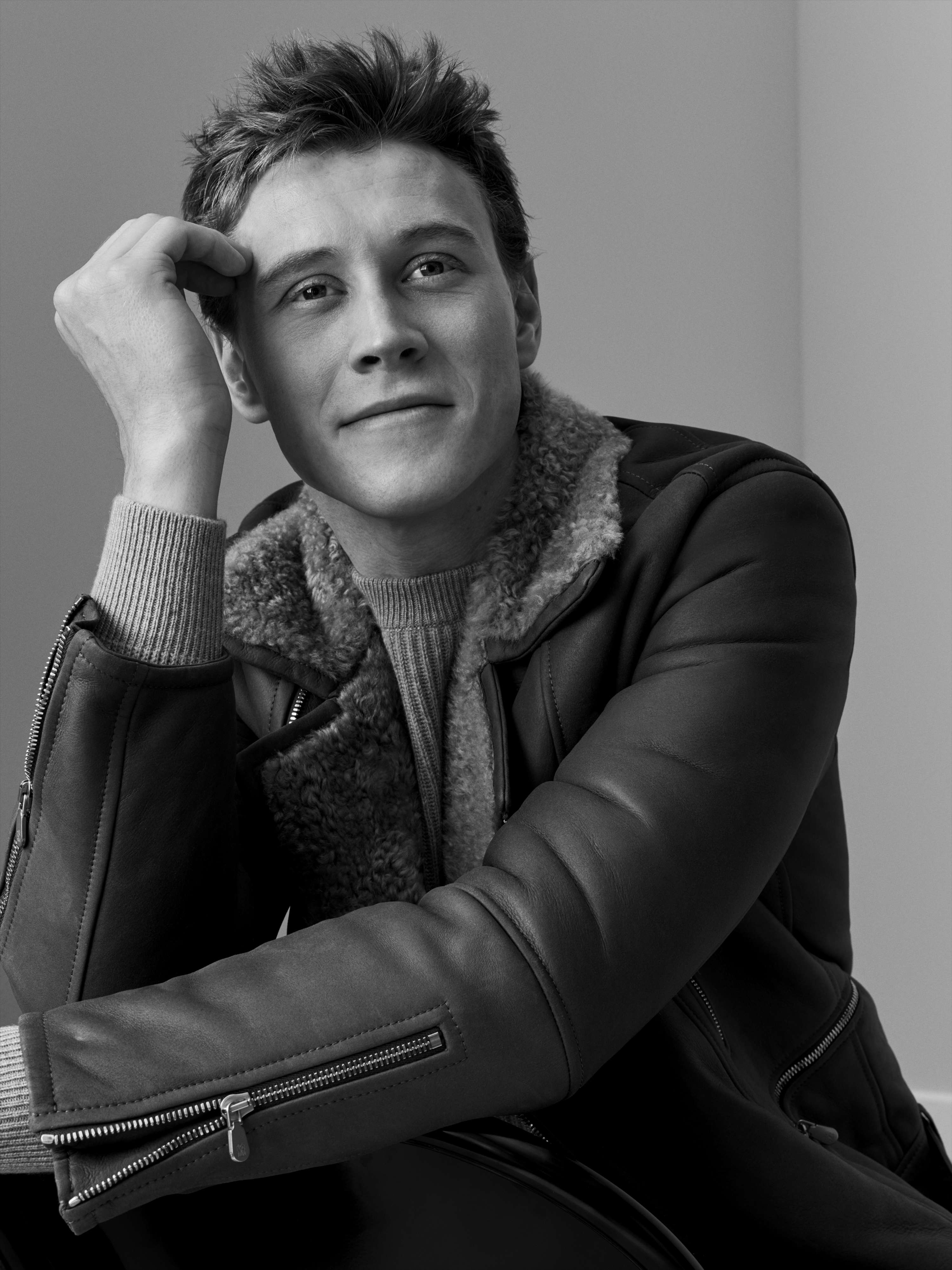 George MacKay, Height & Life Story. Super Stars Bio