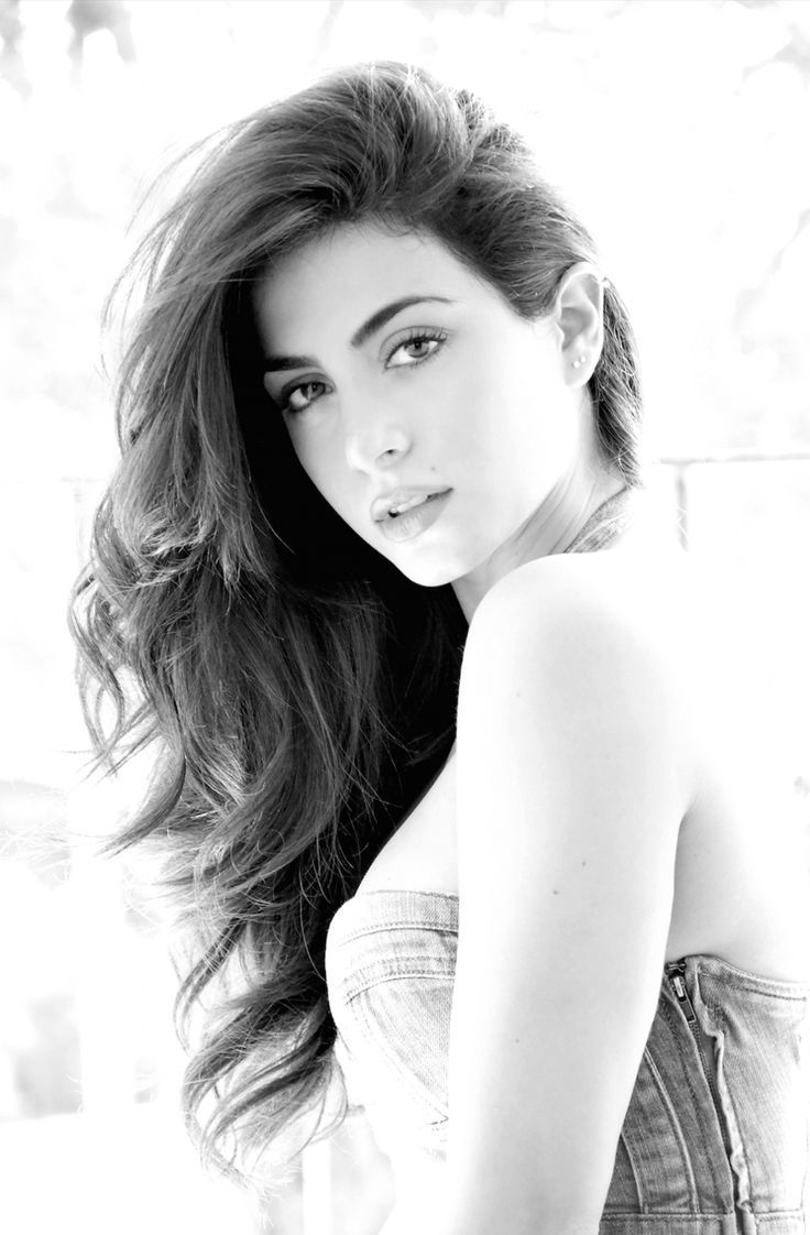 Shadowhunters: The Mortal Instruments' actress Emeraude Toubia HD