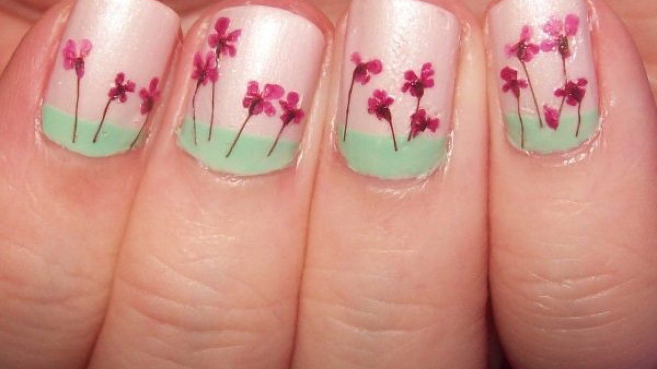Flowery Spring Nail Art Designs
