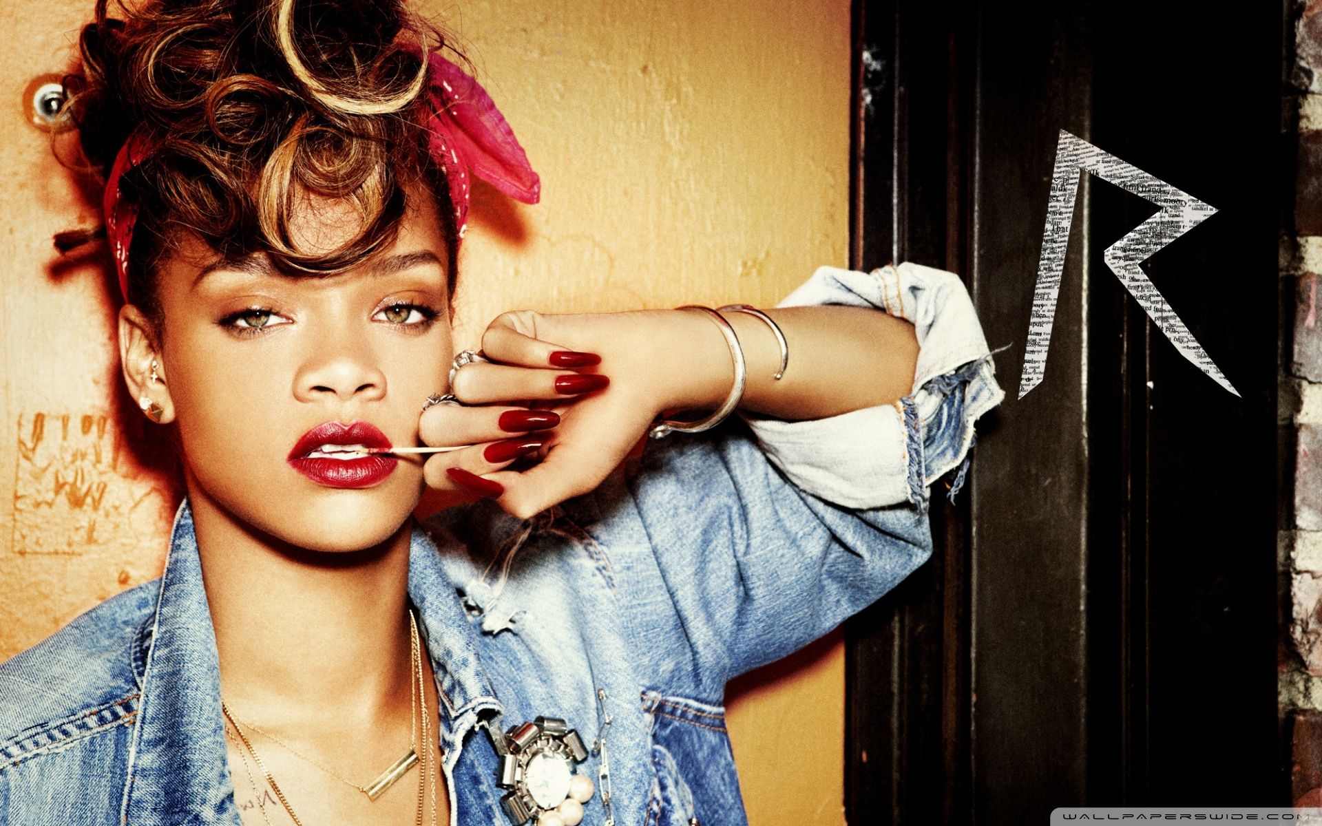 Rihanna Talk That Talk Photohoot Ultra HD Desktop Background