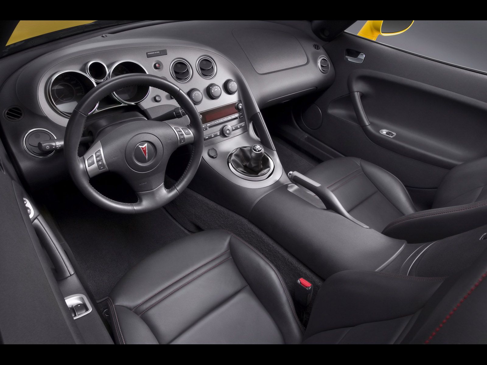 Pontiac Solstic inside Windows 7 Cars Desktop Wallpaper. Car