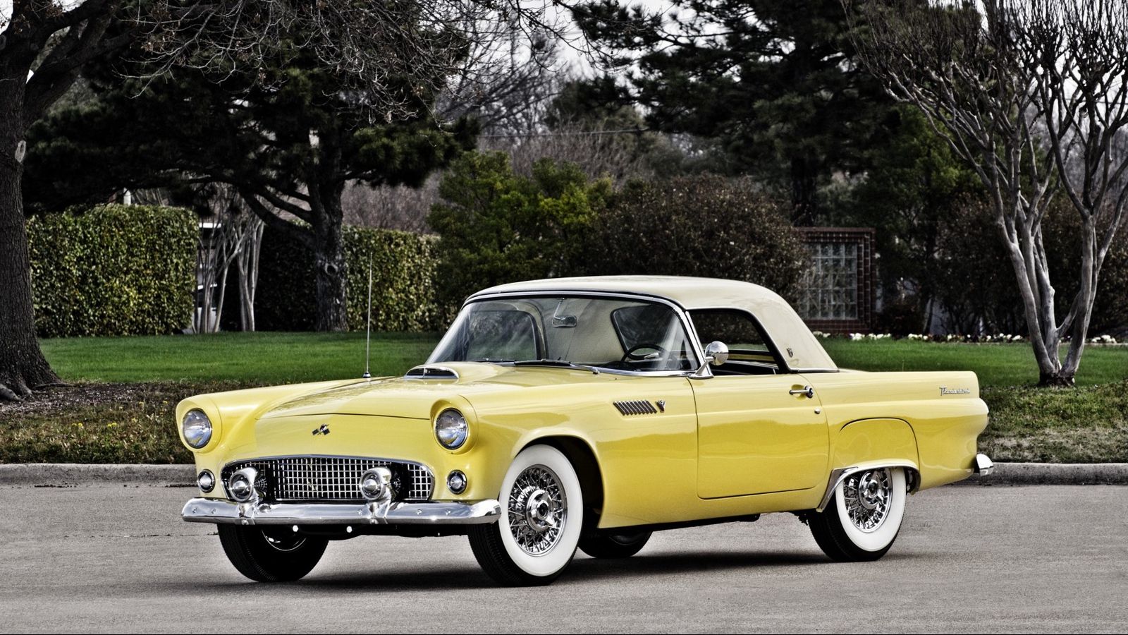 Download wallpaper 1600x900 ford, thunderbird, yellow, side