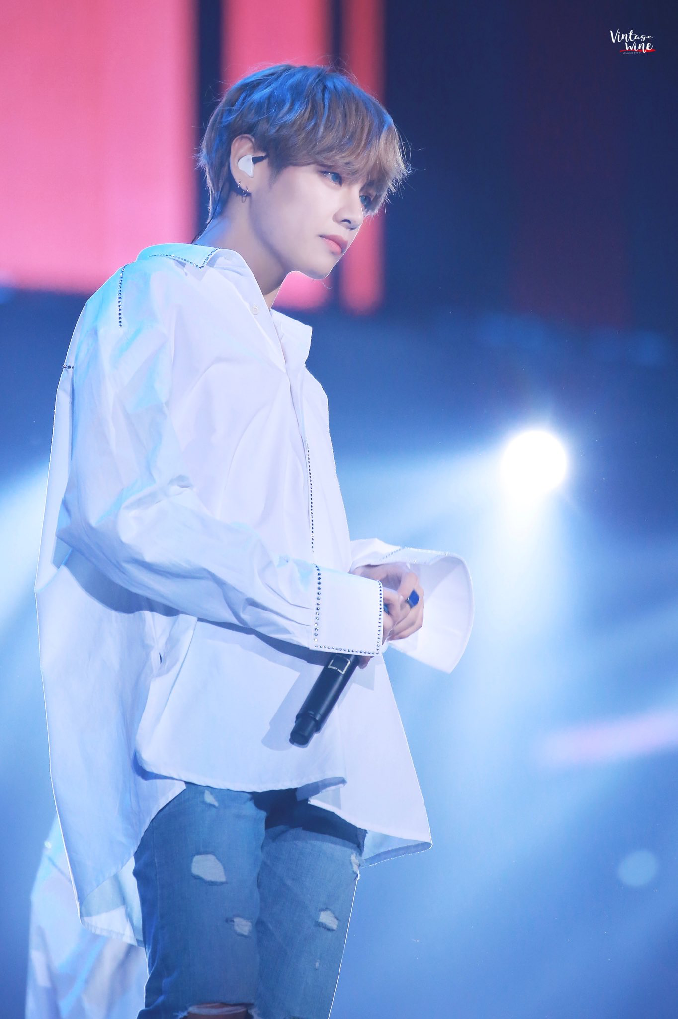 KIM TAEHYUNG BTS #MMA2017 SPRING DAY. Taehyung, Kim taehyung, Bts