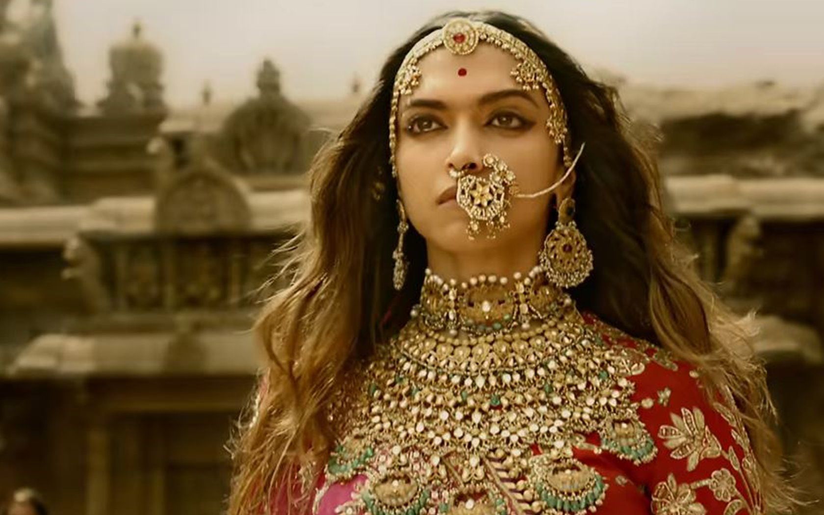 Deepika's reply for protest against Padmavati release on December.
