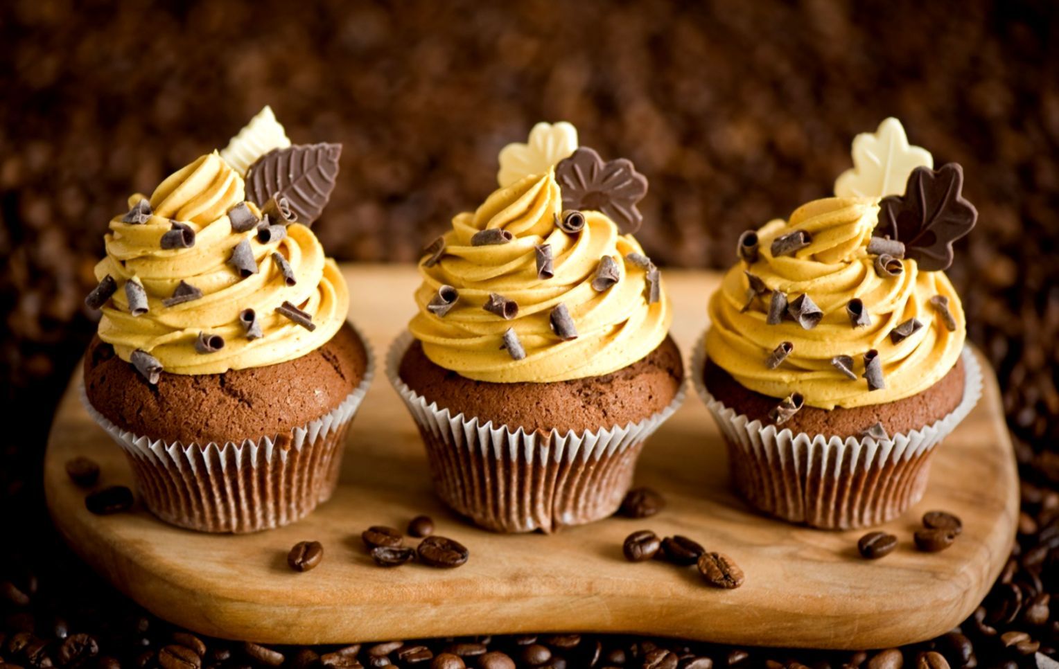 Cupcakes Cream HD Wallpaper