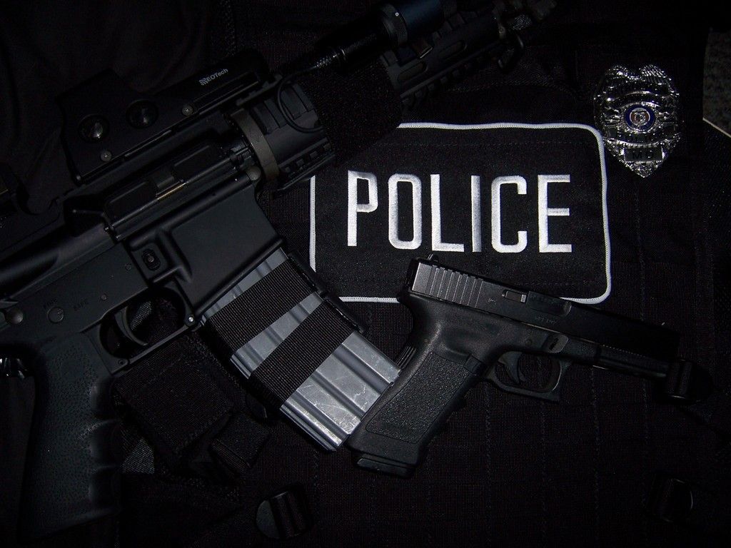 Police Officers Wallpaper Free Police Officers Background