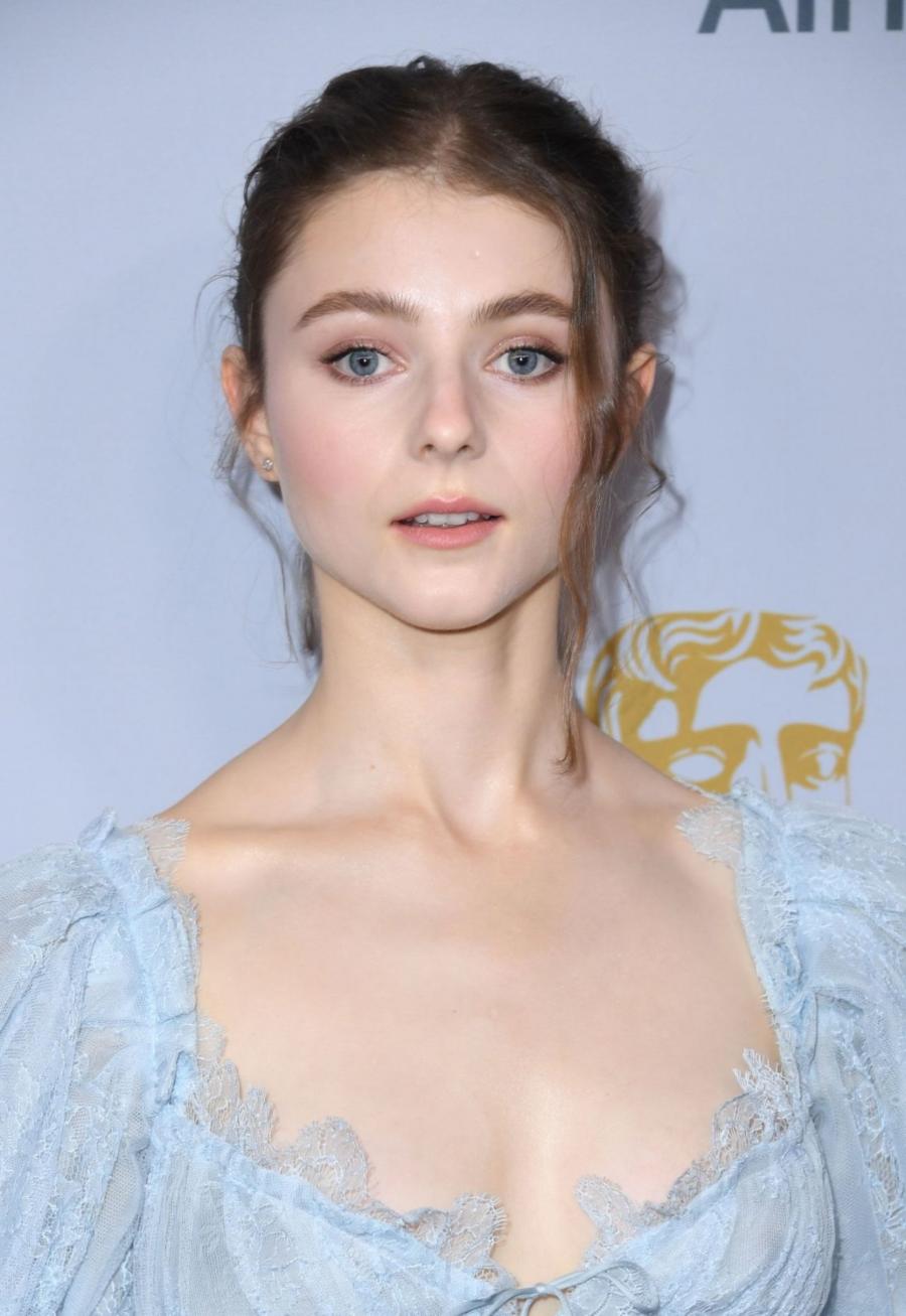 Thomasin Mckenzie s Instagram Twitter Facebook On IDCrawl