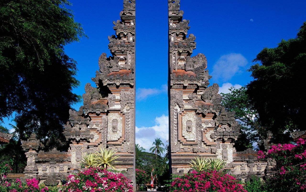 Bali monument wallpaper. Bali monument