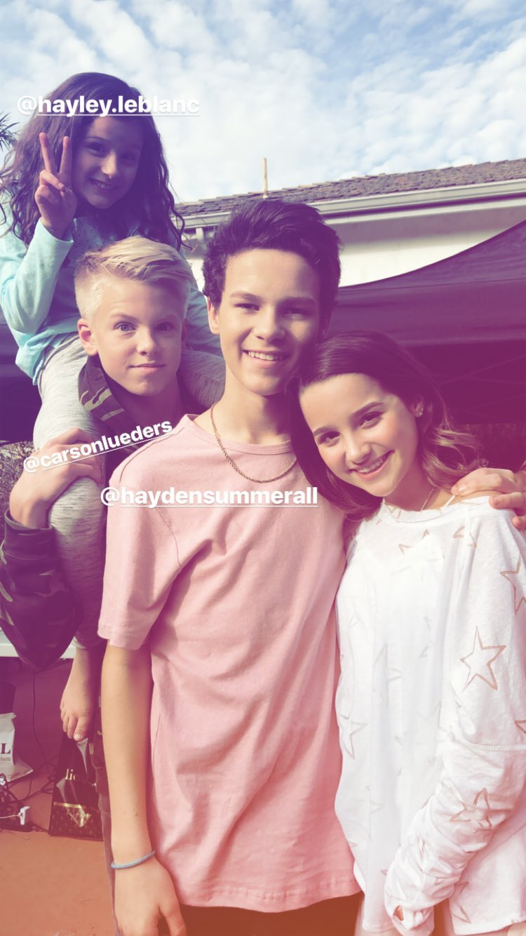 Chicken girls crew. Annie lablanc, Annie and hayden, Famous kids