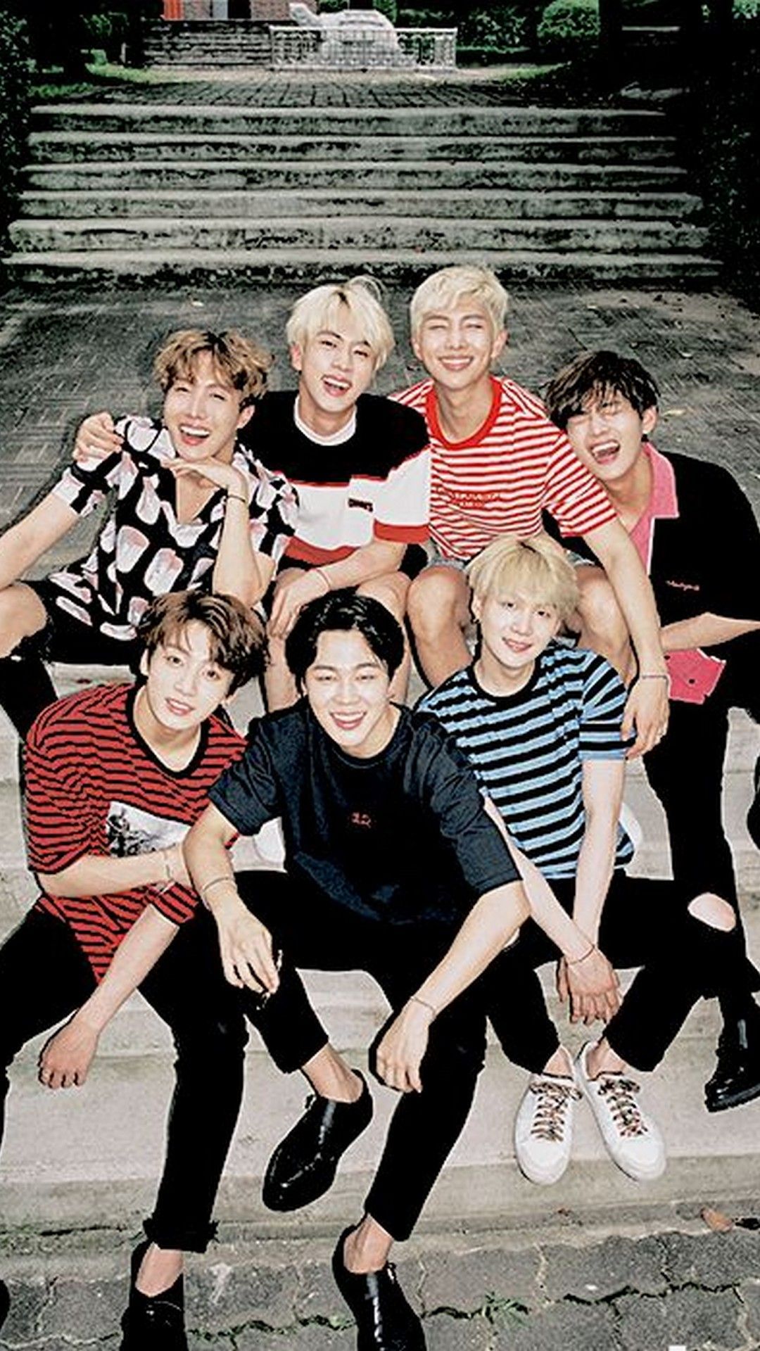 BTS Phone Background Live Wallpaper HD