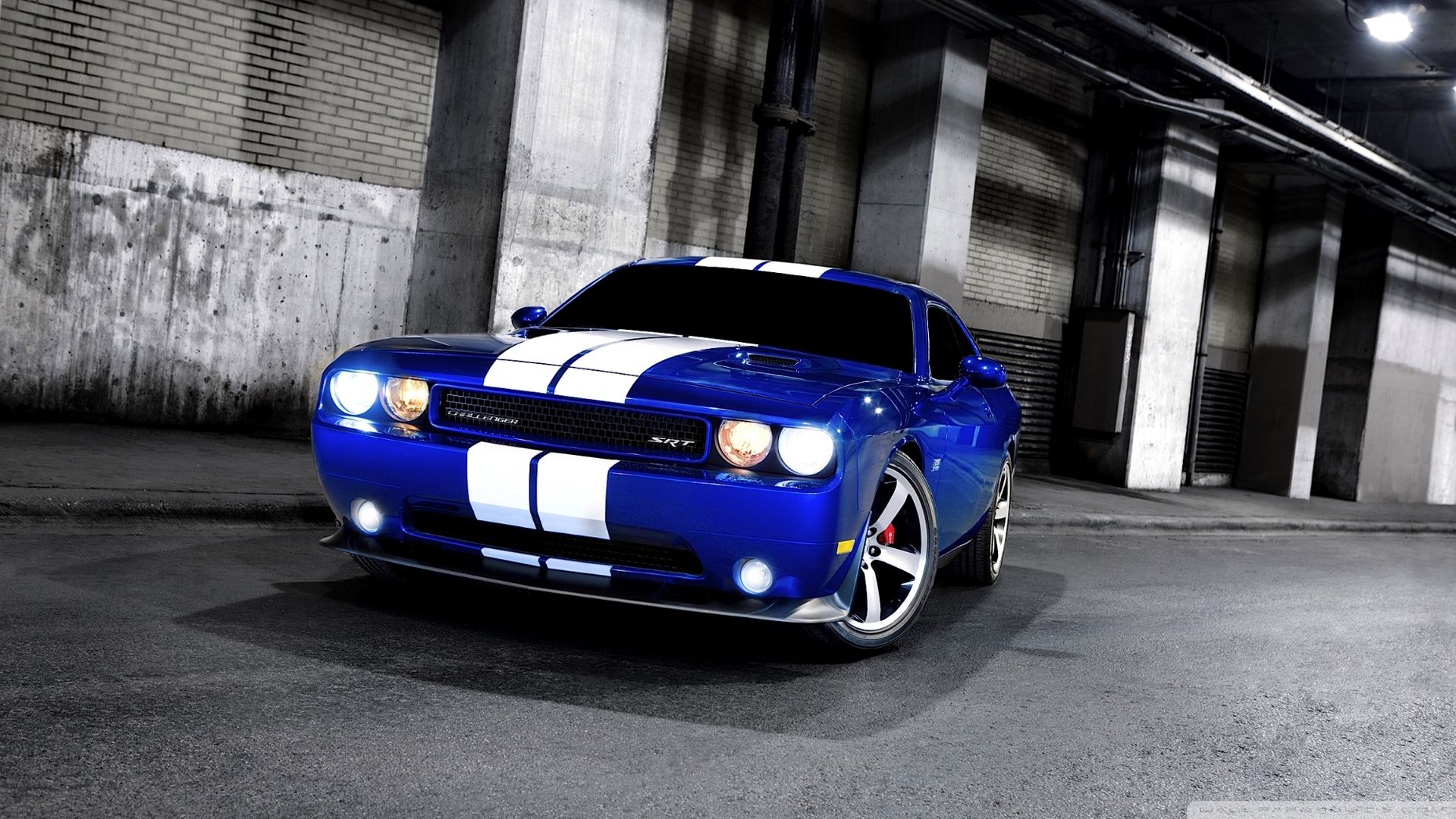 HD Dodge Challenger wallpaperx1080