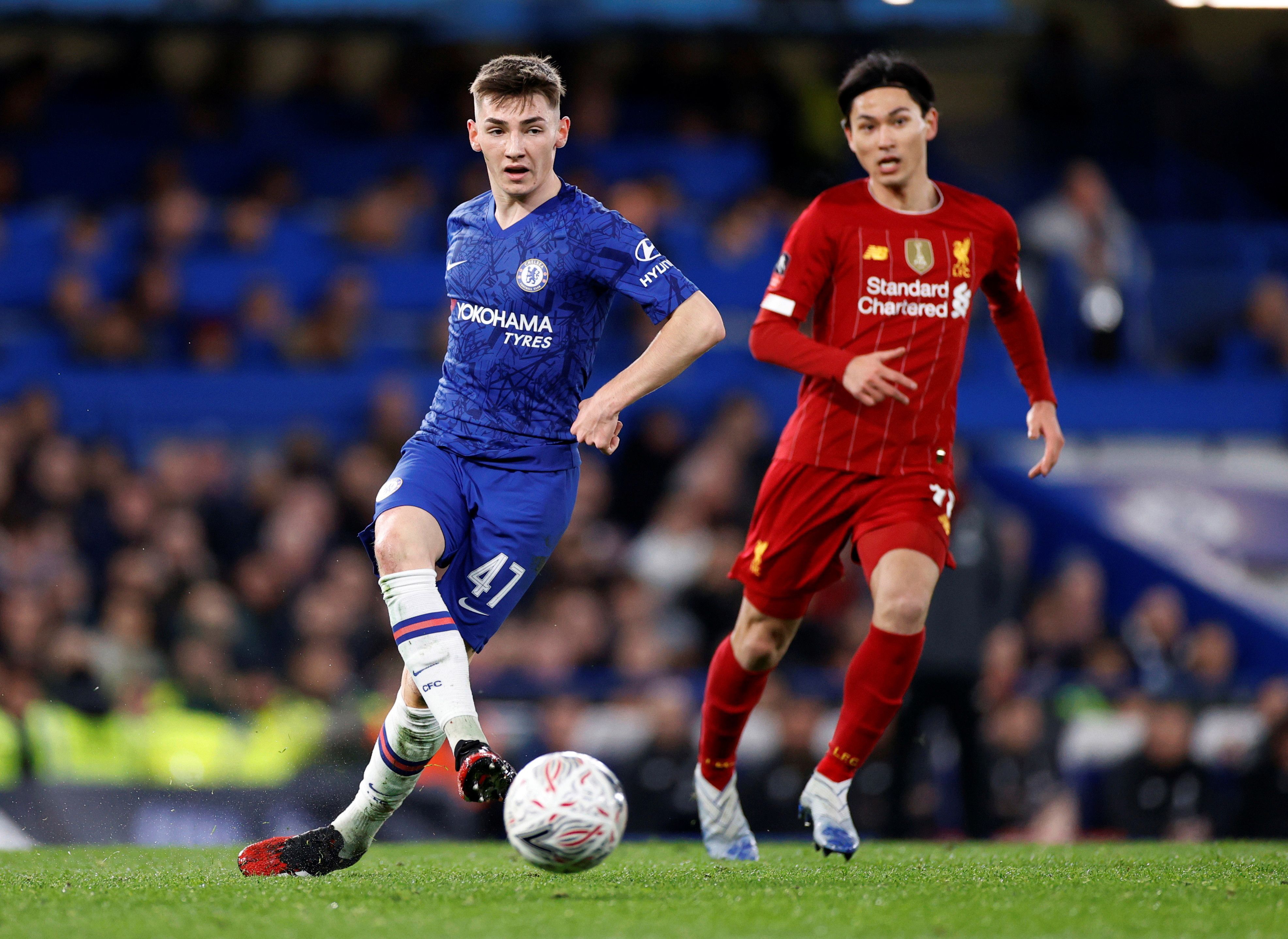 Chelsea starlet Billy Gilmour stuns Fabinho with brilliant skill
