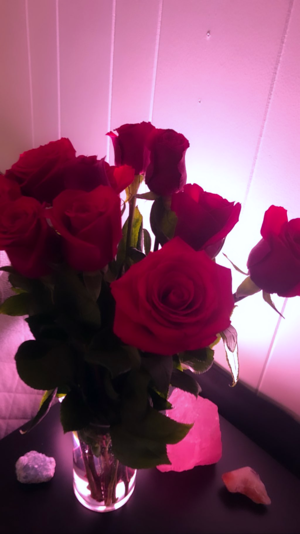 Roses and crystal phone lockscreen wallpaper. Rose, Flowers