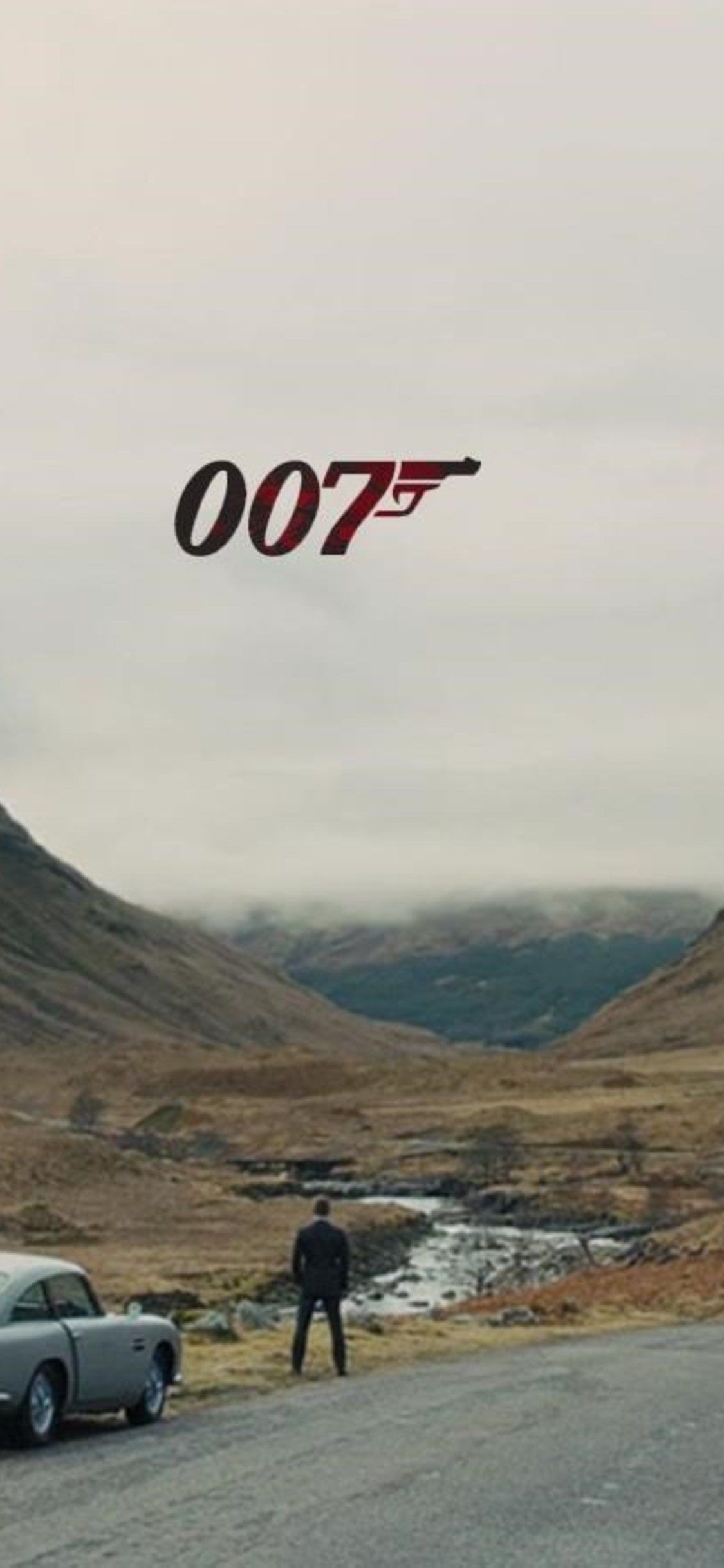 007 Wallpapers posted by Michelle Thompson
