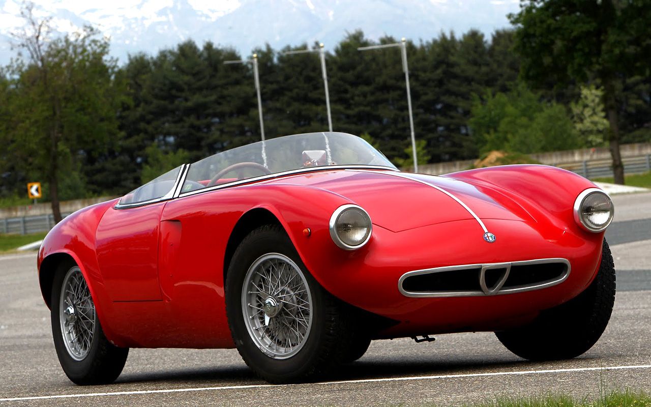 Beautiful Classic Alfa Romeo Car Wallpaper and Resources