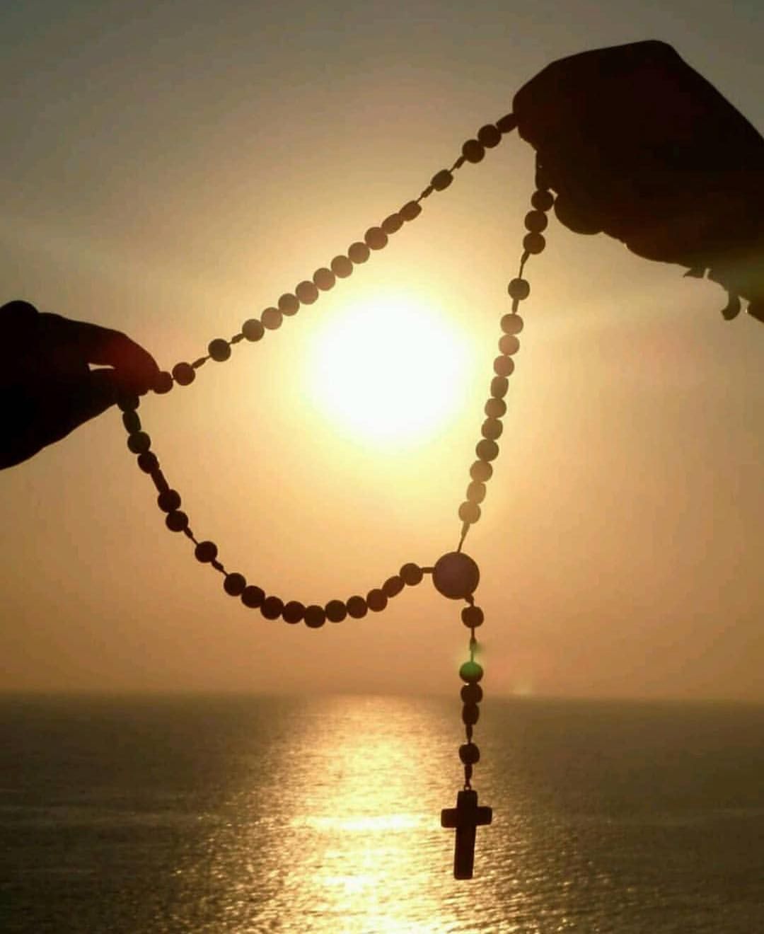 Pray the Rosary ❤️
