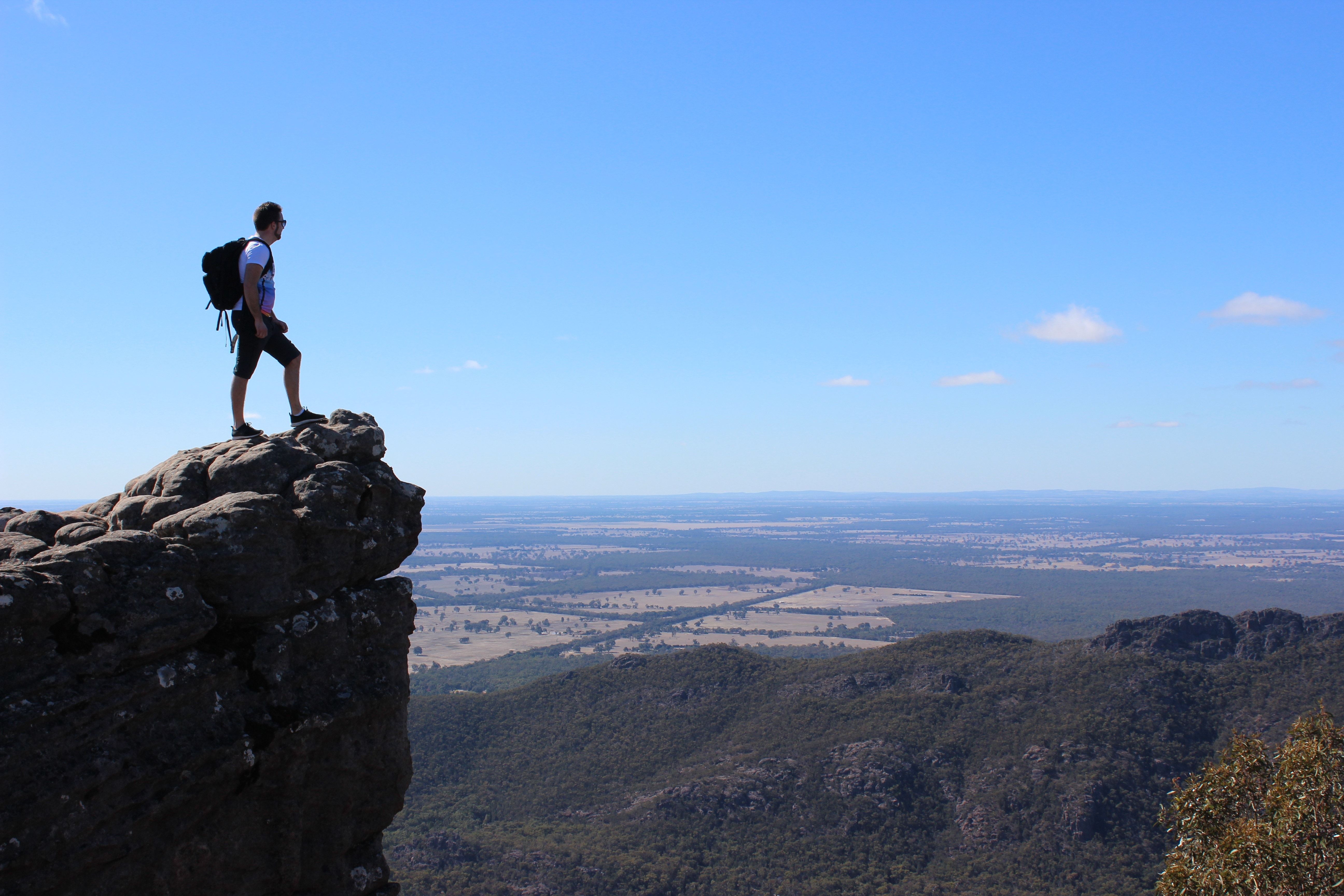 Download Original Image Online Crop On Top Of Mountain, HD