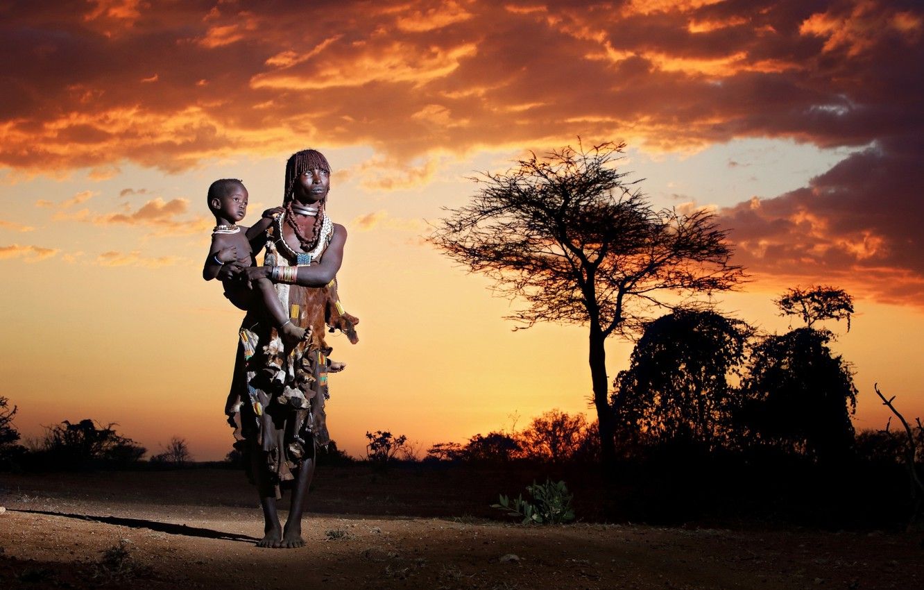 Wallpaper Africa, the indigenous people, Mother and child image