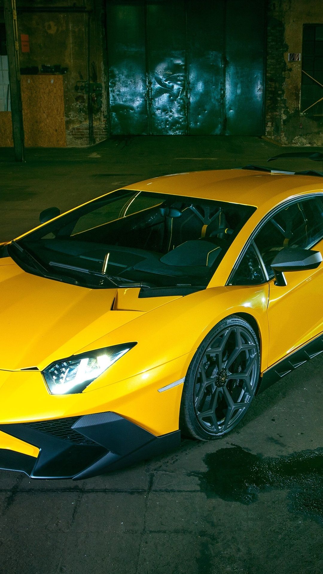 Lamborghini Gallardo LP570 4 SV Yellow Supercar 1080x1920 IPhone 8