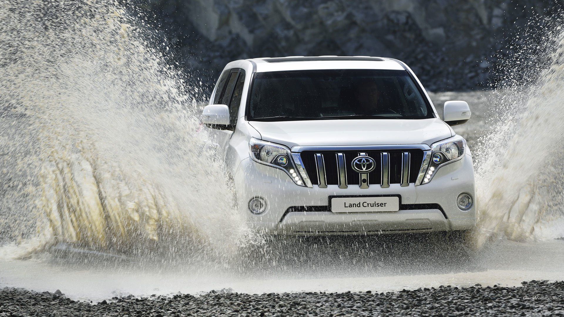 Toyota Land Cruiser Wallpaper