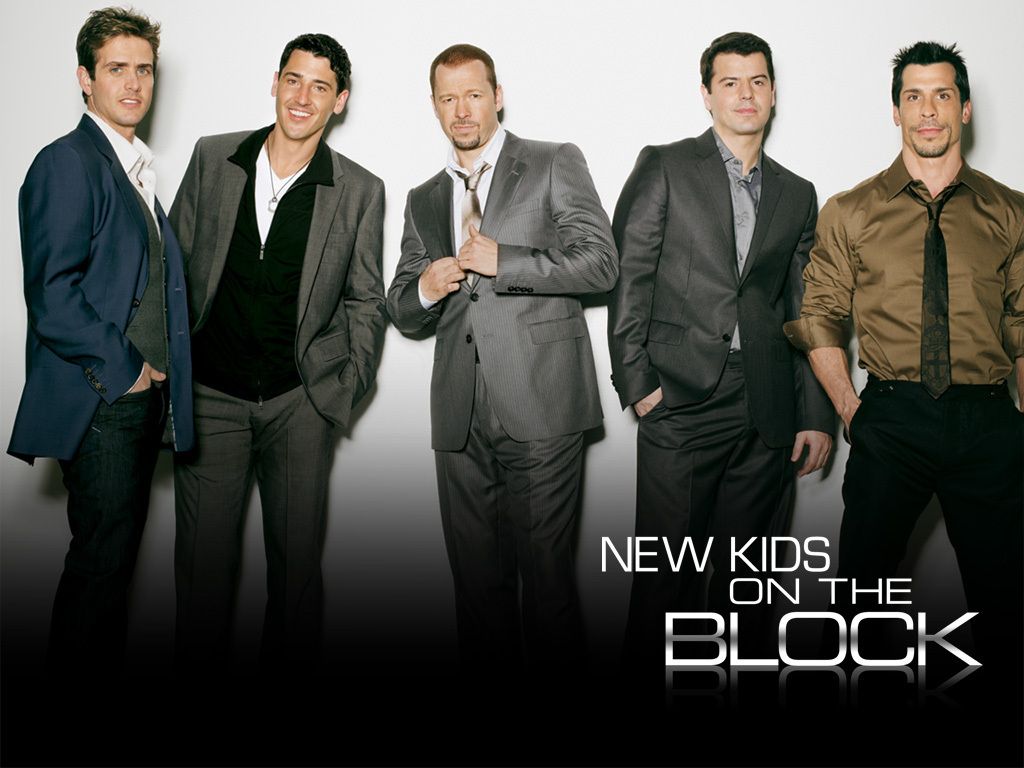 Band New Kids on The Block receives Walk of Fame Star -China