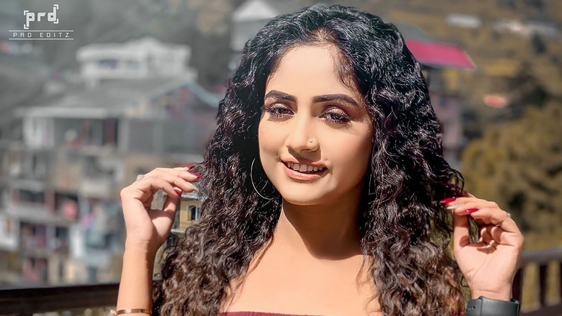 TikTok Star Nisha Guragain Widescreen Wallpaper 48342