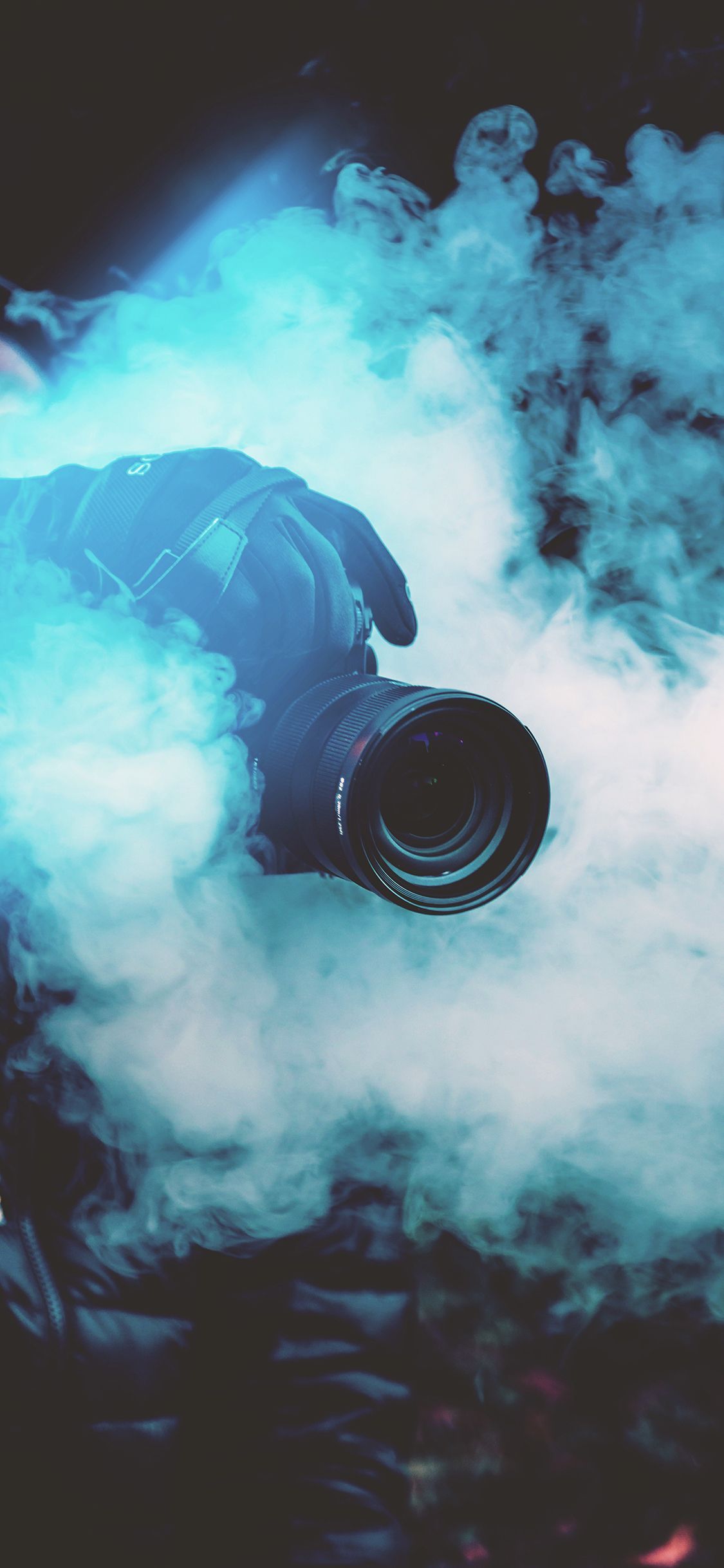 I'm photography. Smoke bomb photography, Smoke picture, Smoke