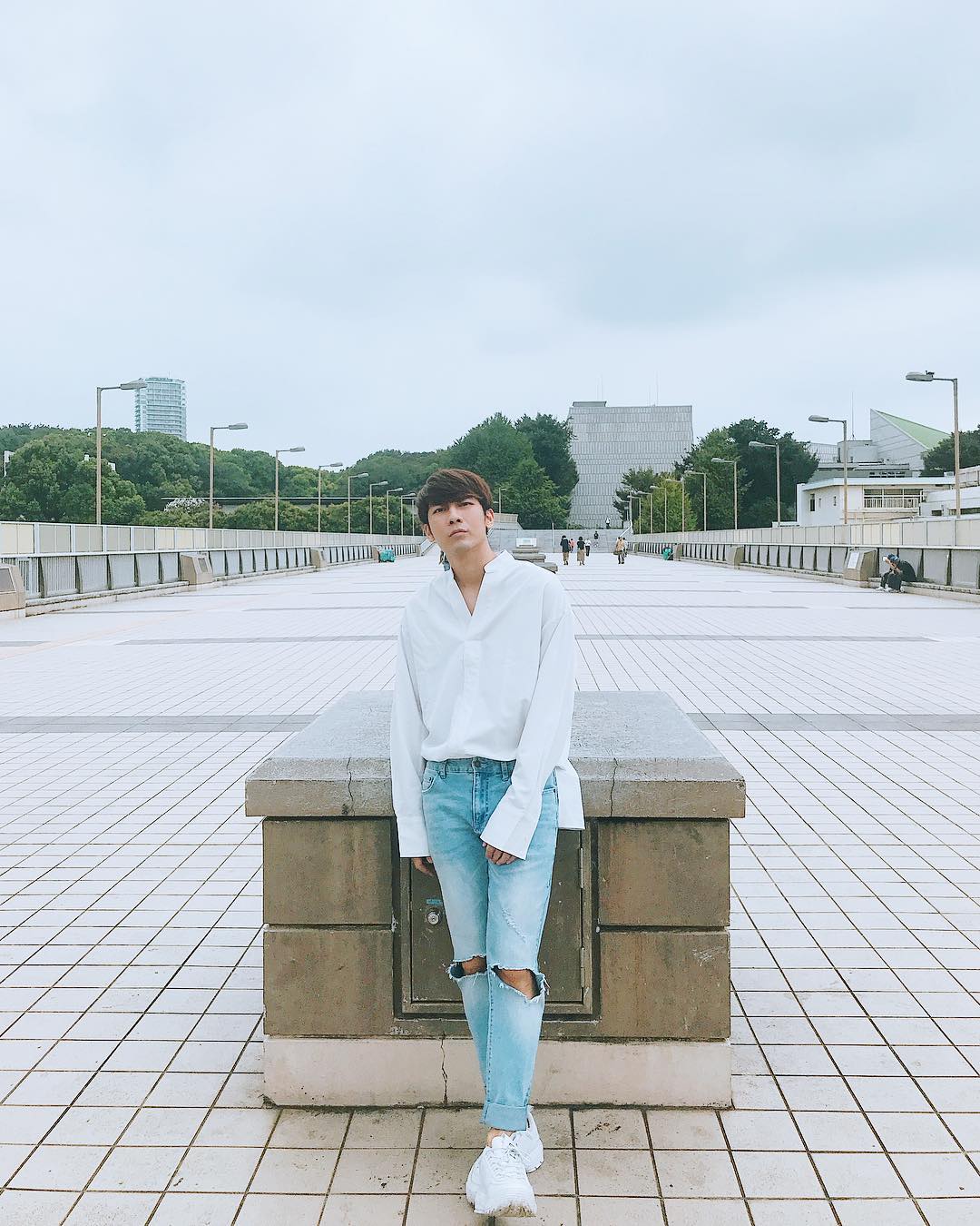 Mew Suppasit Instagram Analytics & Tiktok Analytics