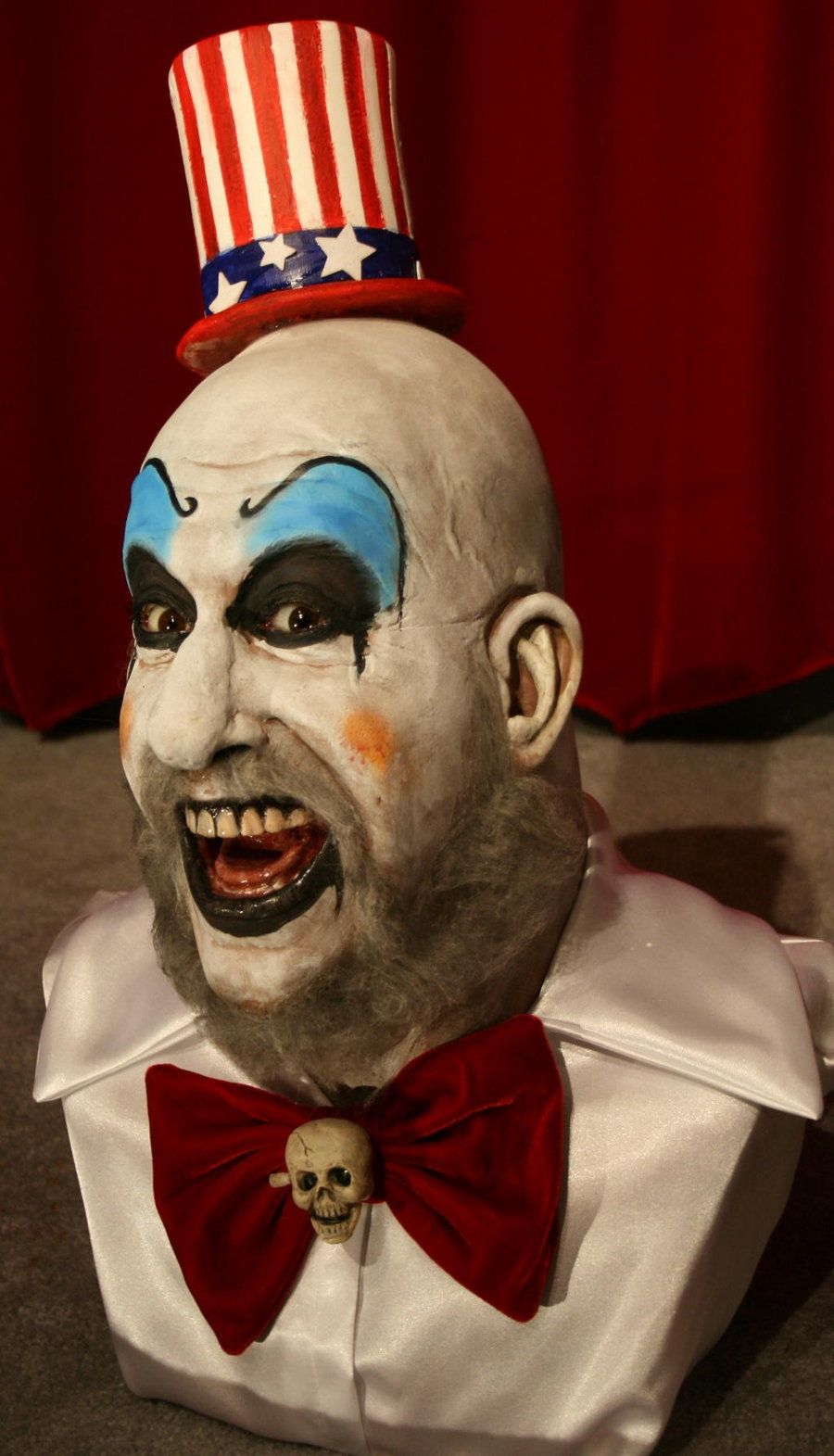 Full HD Image Collection of Captain Spaulding: Waldemar Ghidini.