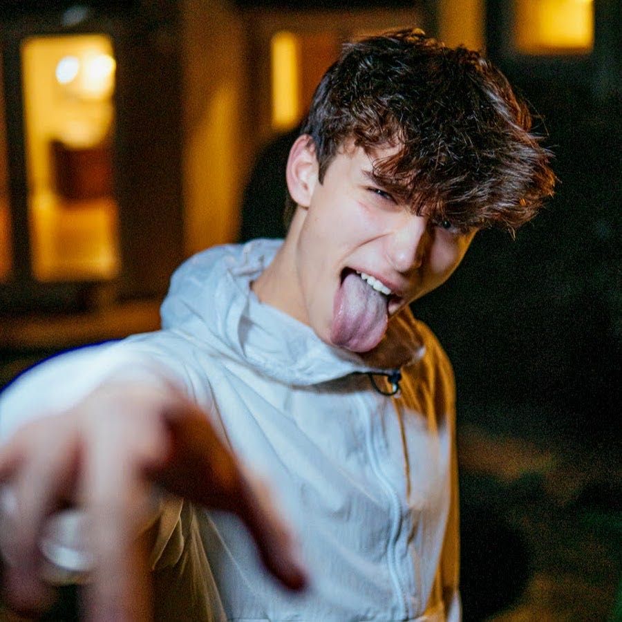 Sway LA (Sway house) imagines* josh