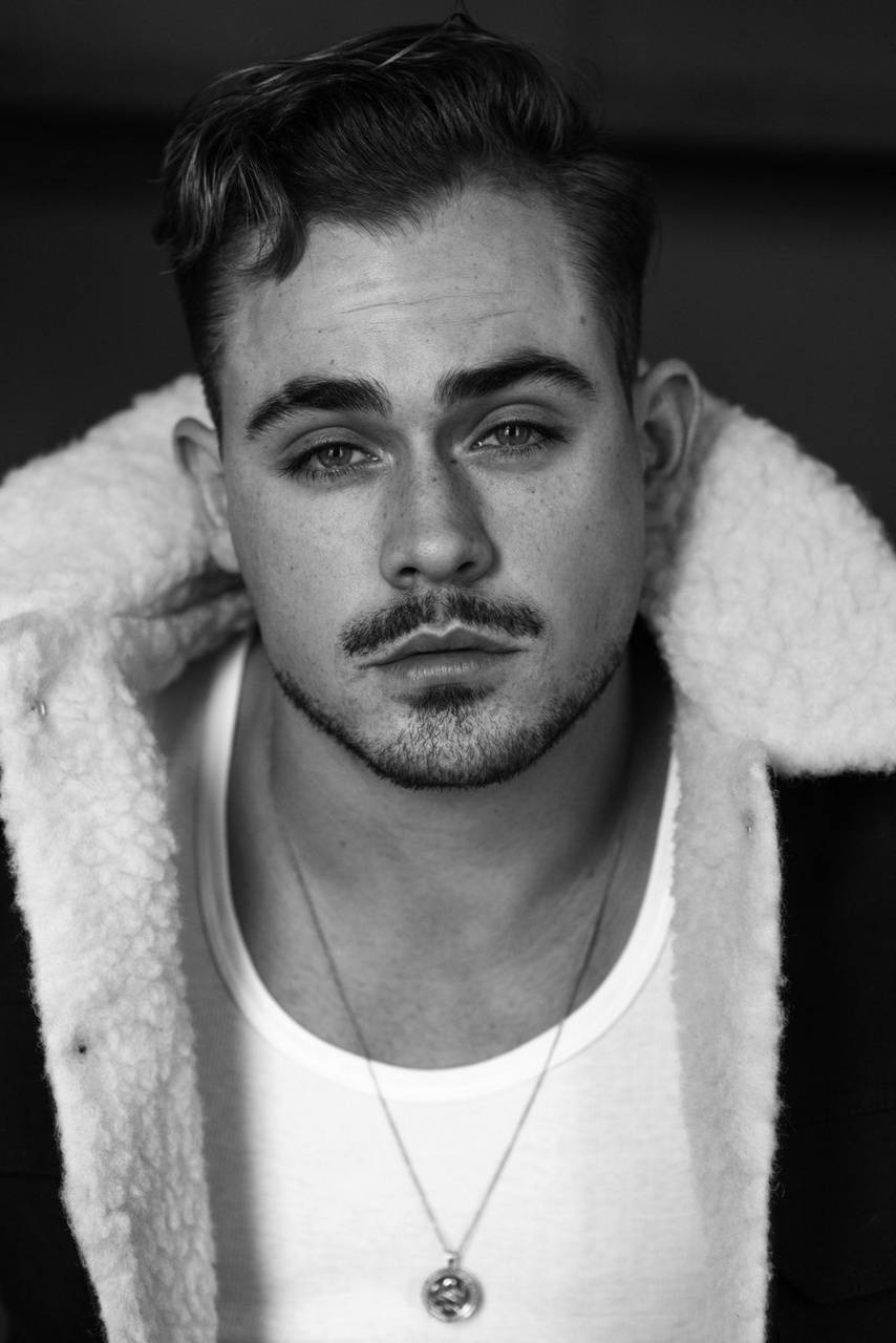 Dacre Montgomery wallpaper
