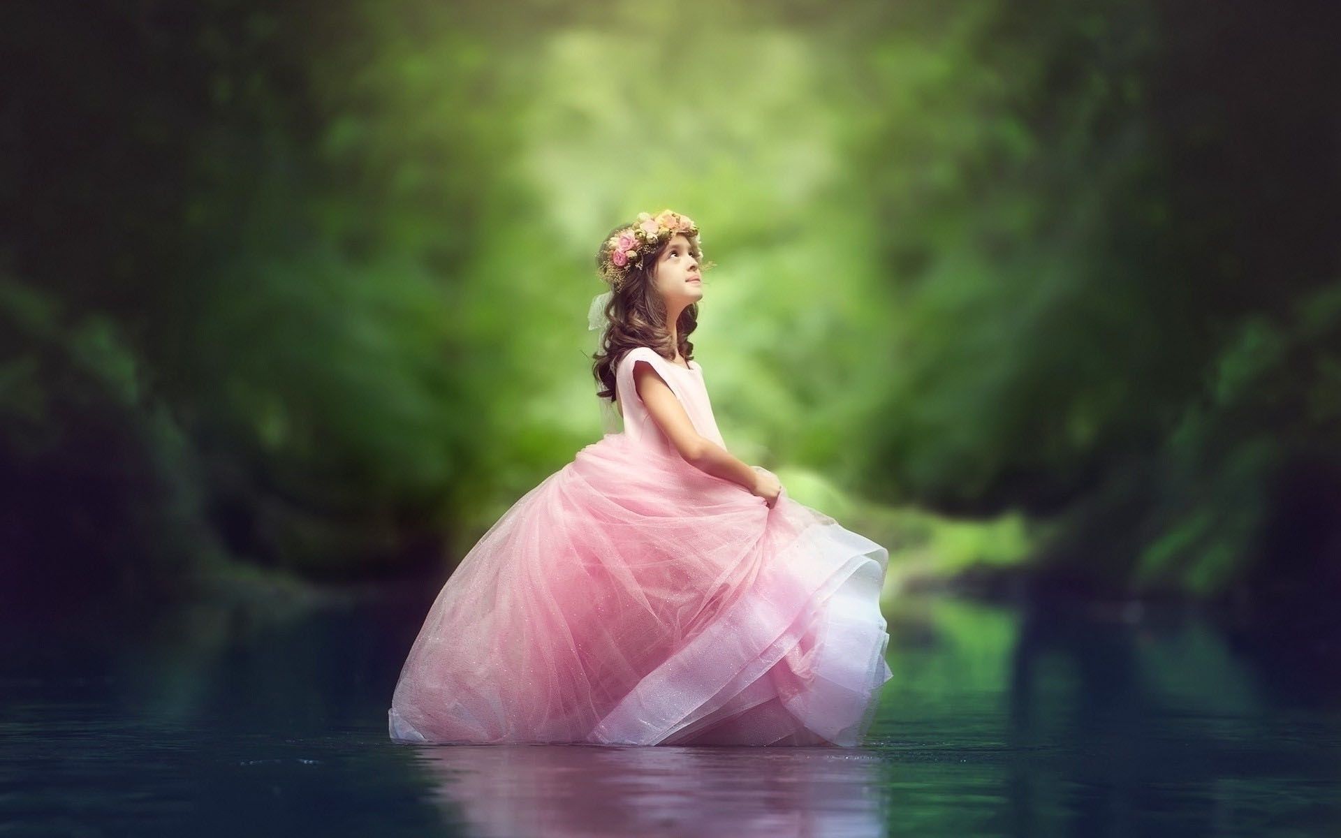 Little Princess Girl In River Widescreen Wallpaper, HD