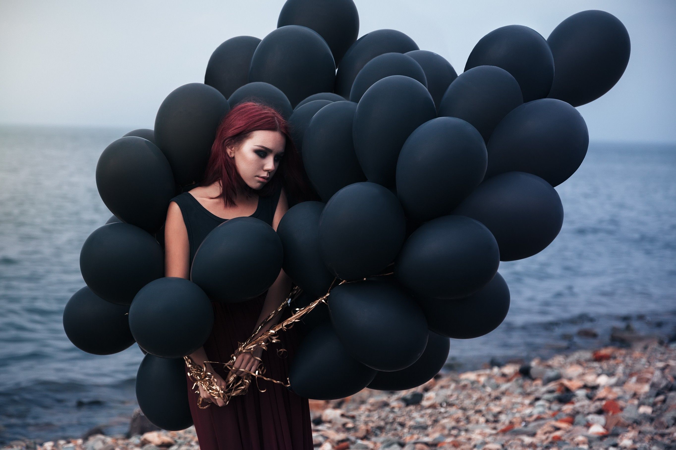Girl With Black Ballons 1440x900 Resolution HD 4k