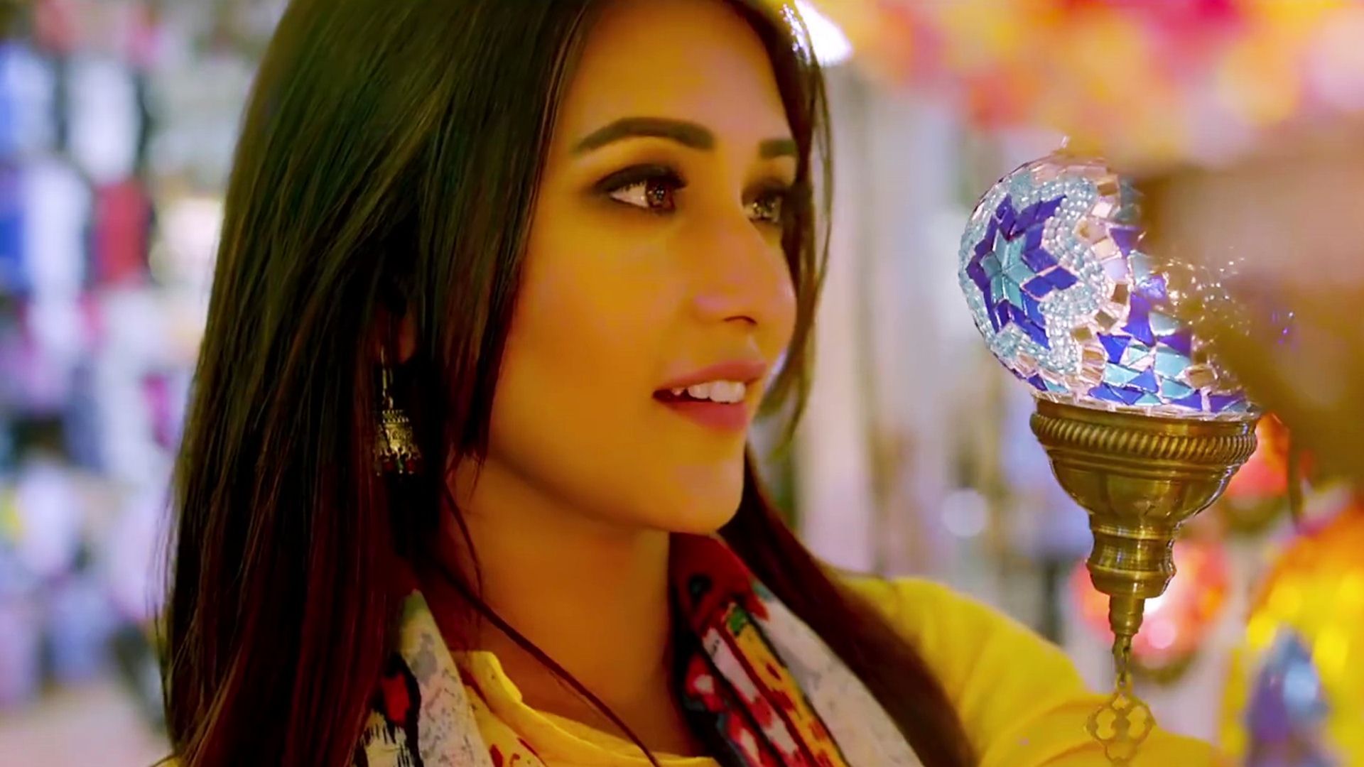 Mimi Chakraborty Wallpaper HD Background Free Download