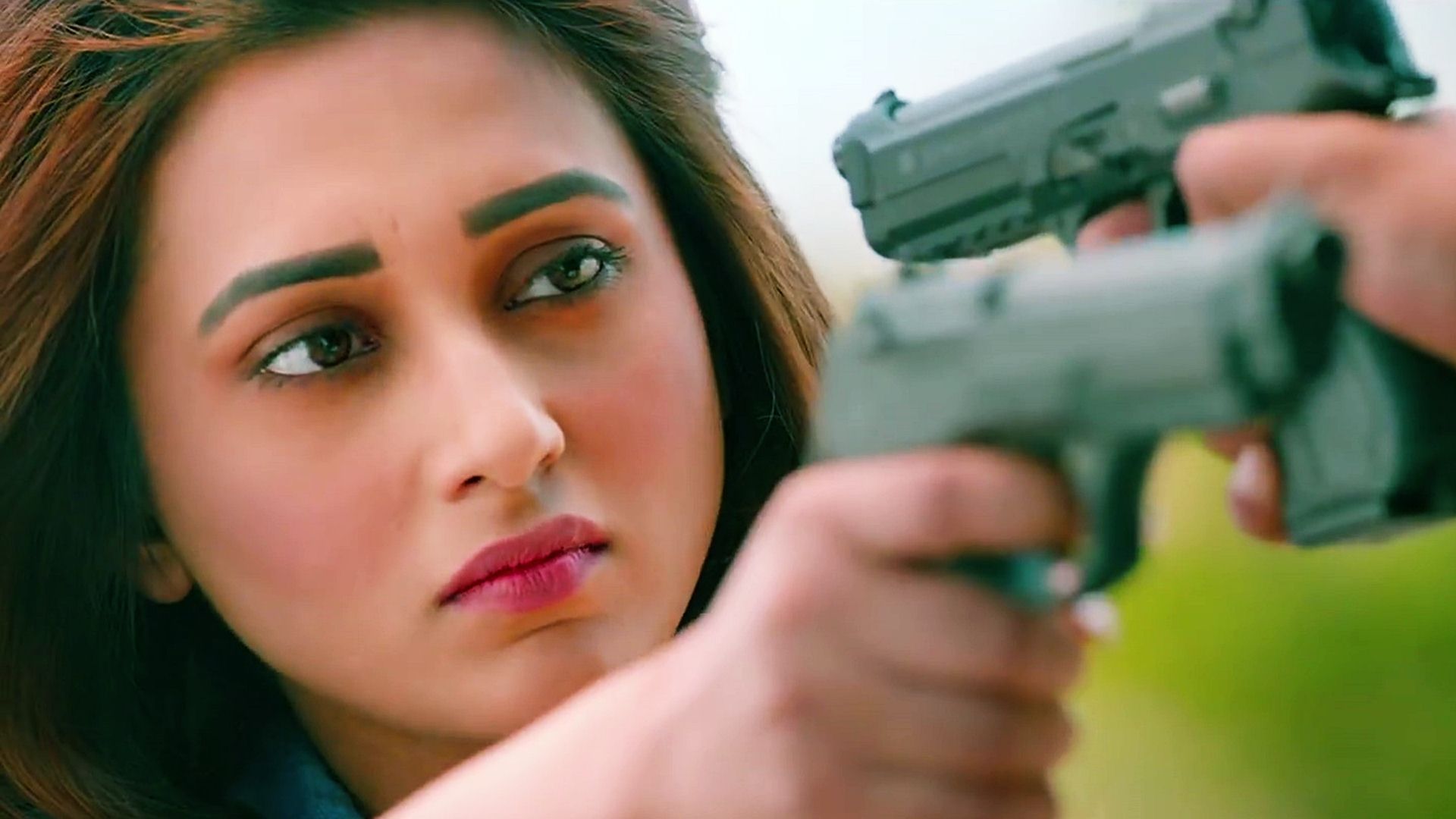 Mimi Chakraborty Wallpaper HD Background Free Download