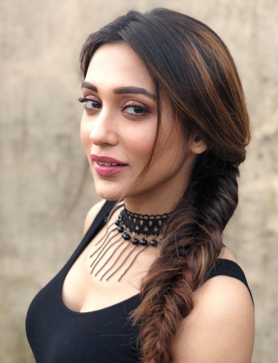 Mimi Chakraborty, Member of Parliament in India