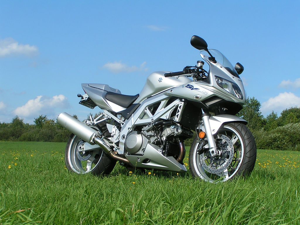 Wallpaper rampage, 20 good picture of my silver bullet.out