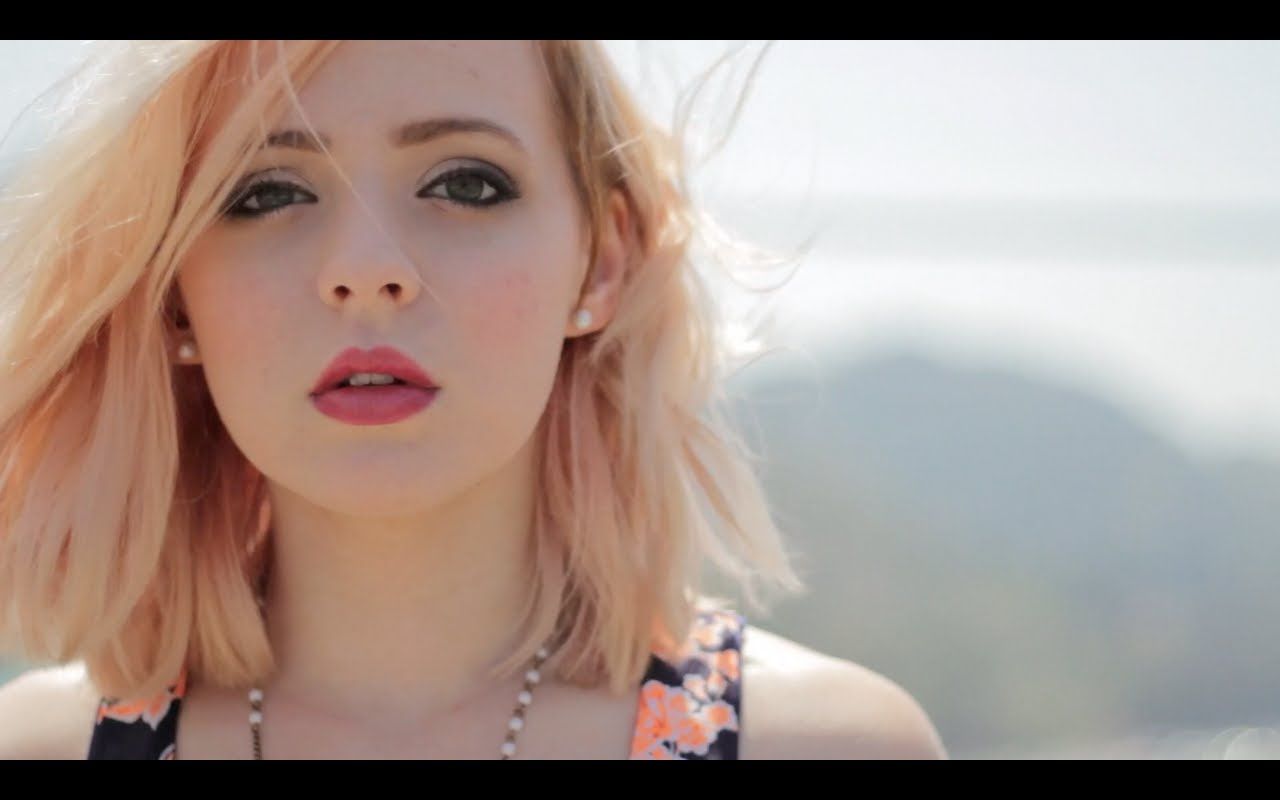 Chandelier Cover by Madilyn Bailey is AMAZING