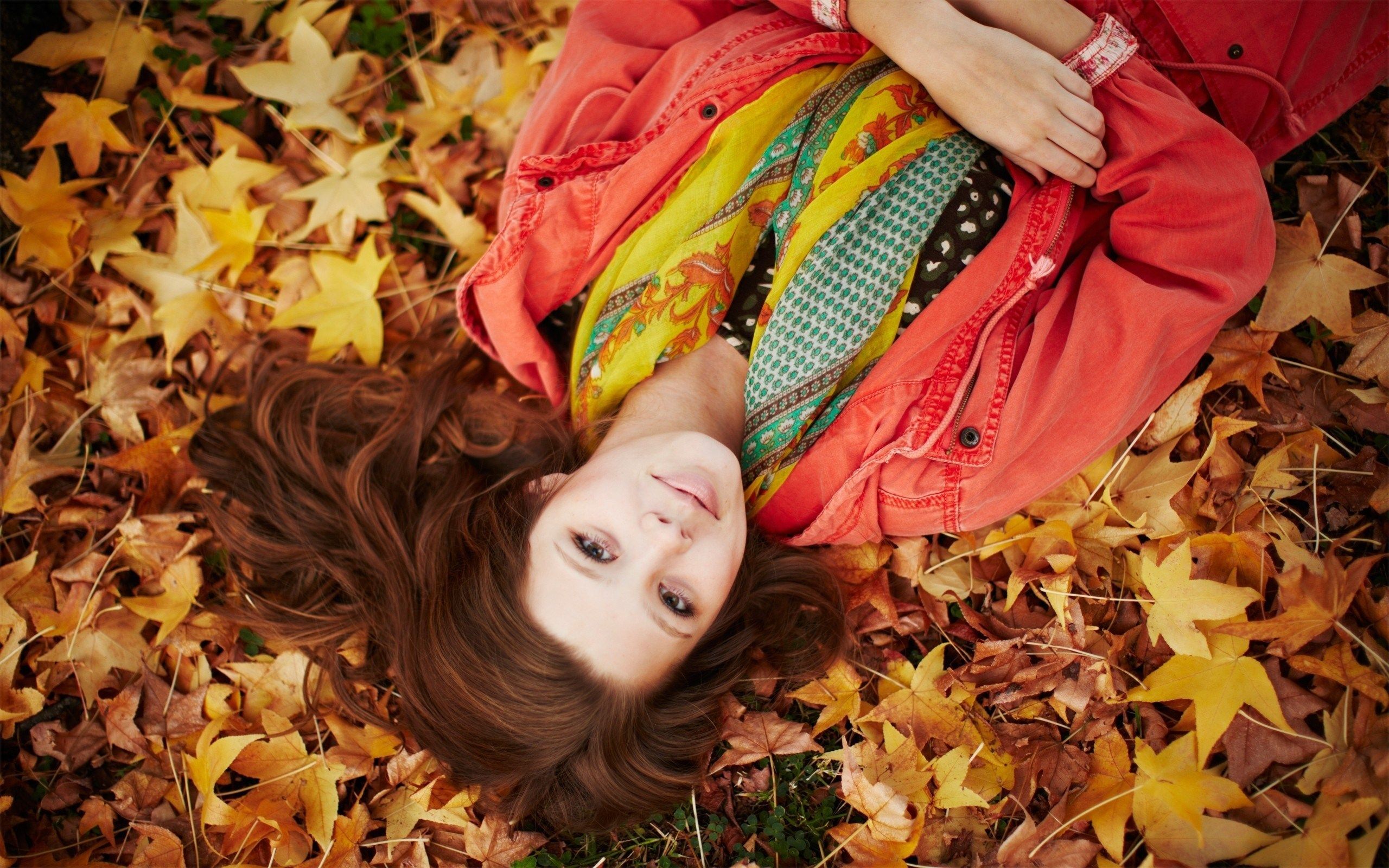 Autumn Leaves Model Girl Photo