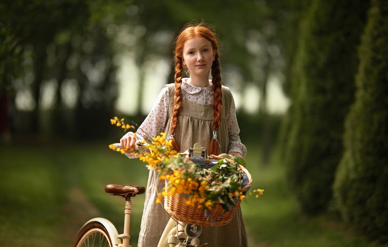 Girl And A Basket Of Flower Wallpapers - Wallpaper Cave