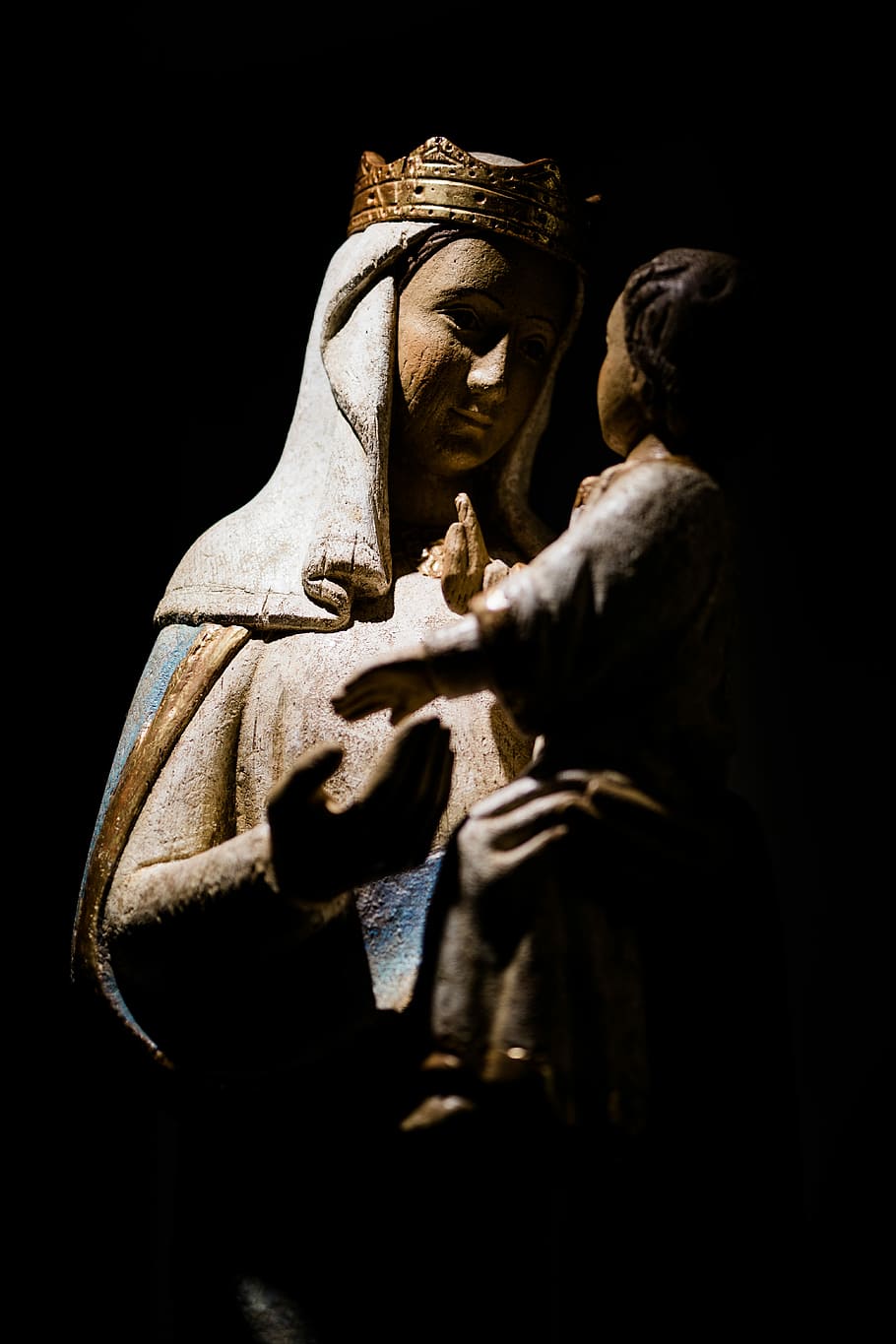 HD wallpaper: Mary and Jesus Christ figurine, virgin mary, carving